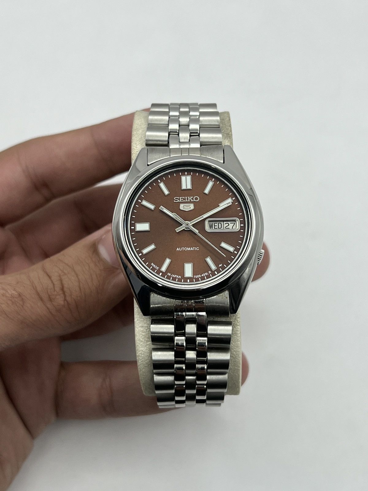 Seiko SEIKO5 SNX447 BROWN Sunburst Dial Automatic 17 Jewels Japan. Size 36 - 5 Thumbnail