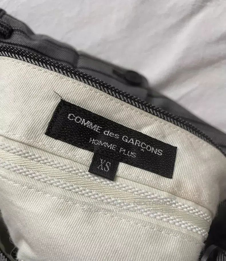 Comme des Garcons Comme Des Garcons size XS Gray Striped Bermuda Shorts Size 23" - 5 Thumbnail