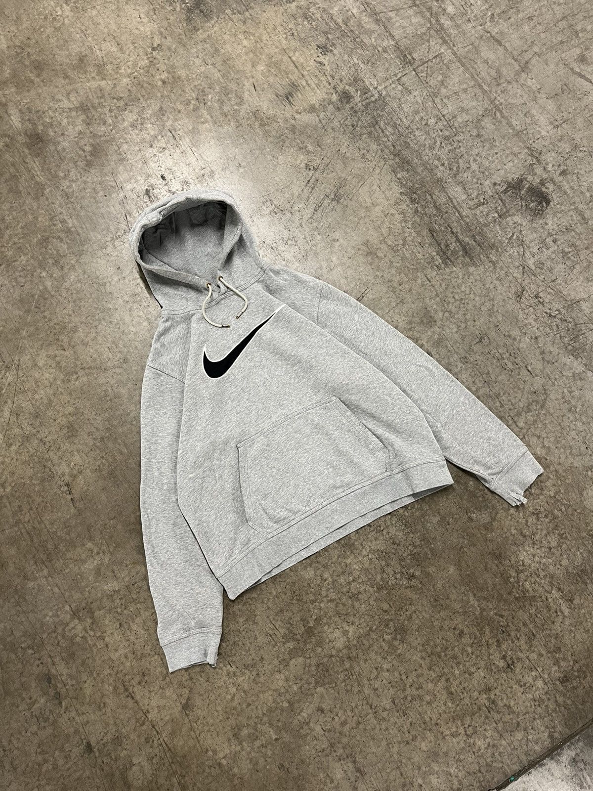 Nike × Vintage Nike y2k big swoosh center swoosh hoodie skater hype rare Size US L / EU 52-54 / 3 - 3 Thumbnail