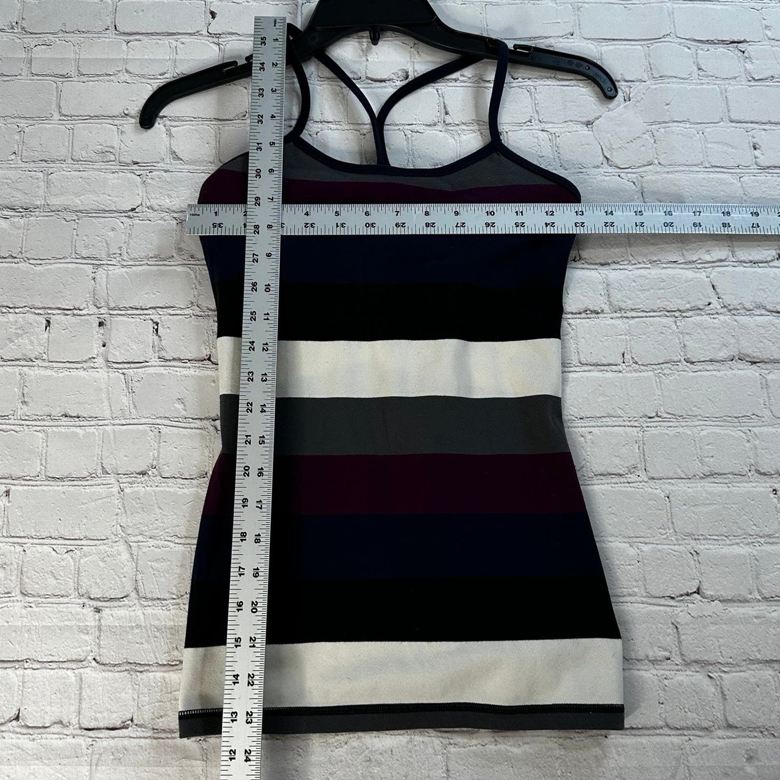 Lululemon Lululemon tank top size 4 Size S / US 4 / IT 40 - 6 Thumbnail