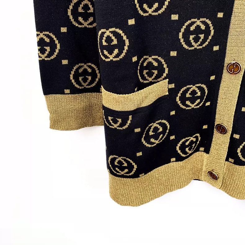 Gucci Gucci Color-blocked logo jacquad full-print wool V-neck sin Size S / US 4 / IT 40 - 4 Thumbnail
