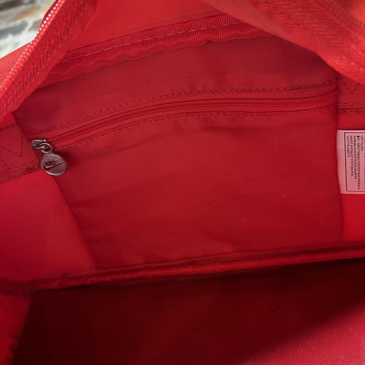 Nike Vintage Nike Bag 90s Swoosh Big Center Logo Hand Bag Size ONE SIZE - 15 Thumbnail