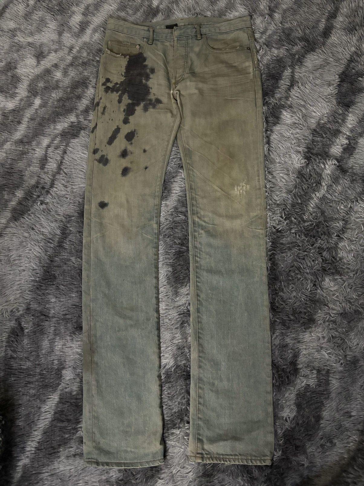 Dior dior homme ss04 “inky” bleu clair denim Size US 30 / EU 46 - 1 Thumbnail