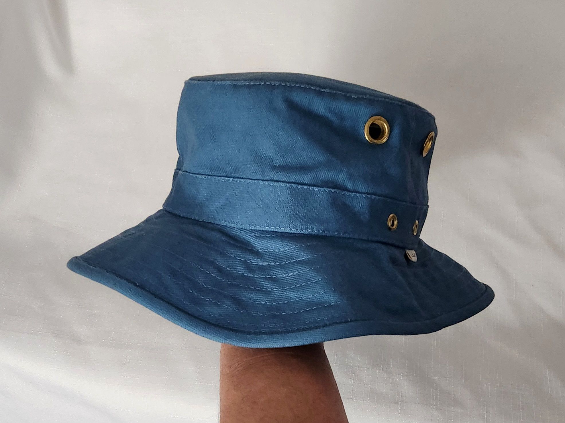 Tilley Tilley Bucket Hat Heritage Size 7 7/8 XXL Unisex Vented Size ONE SIZE - 1 Thumbnail