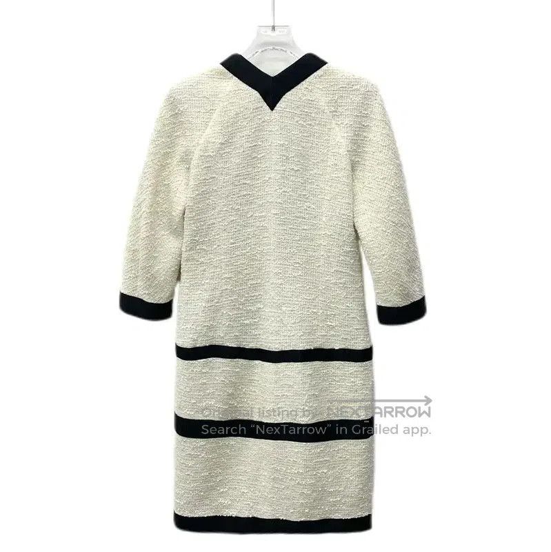 Chanel Chanel Beige Dress with Black Trim and Ruffles . Size XS / US 0-2 / IT 36-38 - 2 Thumbnail