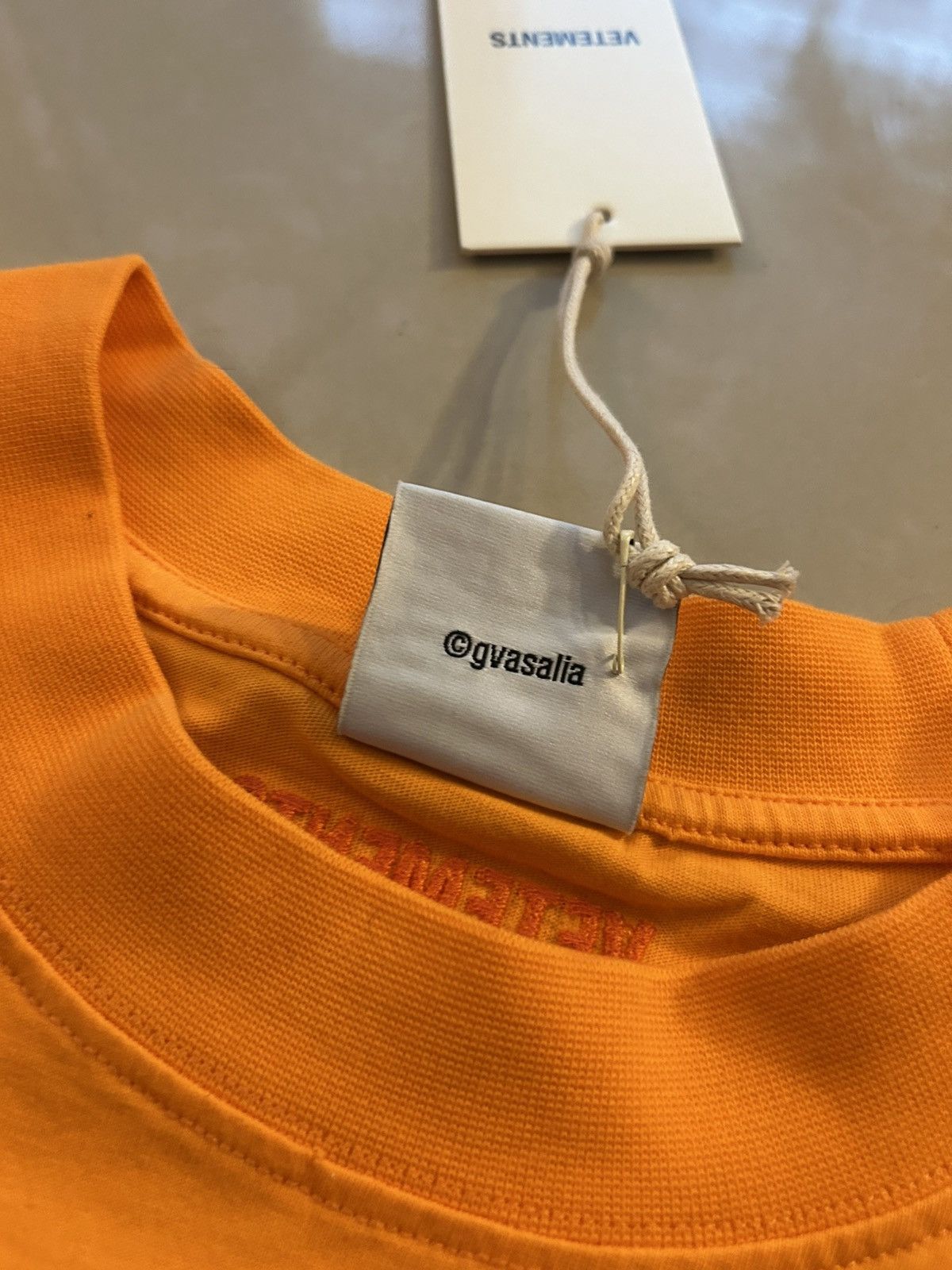 Vetements Vetements 3m Polize Tee Size US XL / EU 56 / 4 - 4 Thumbnail