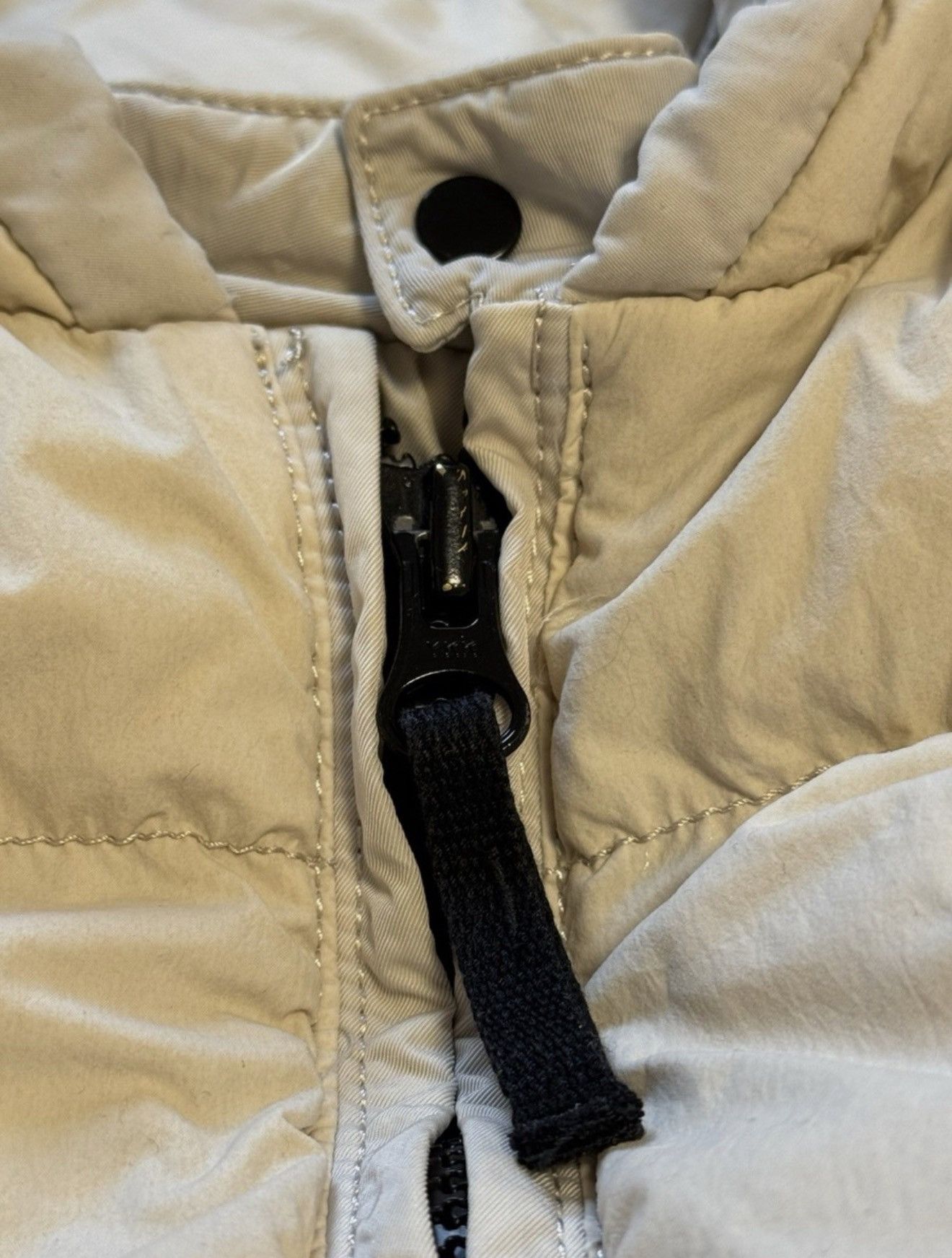 Stone Island Stone Island Down Jacket Unisex Size L Cream 2010 Size US L / EU 52-54 / 3 - 3 Thumbnail