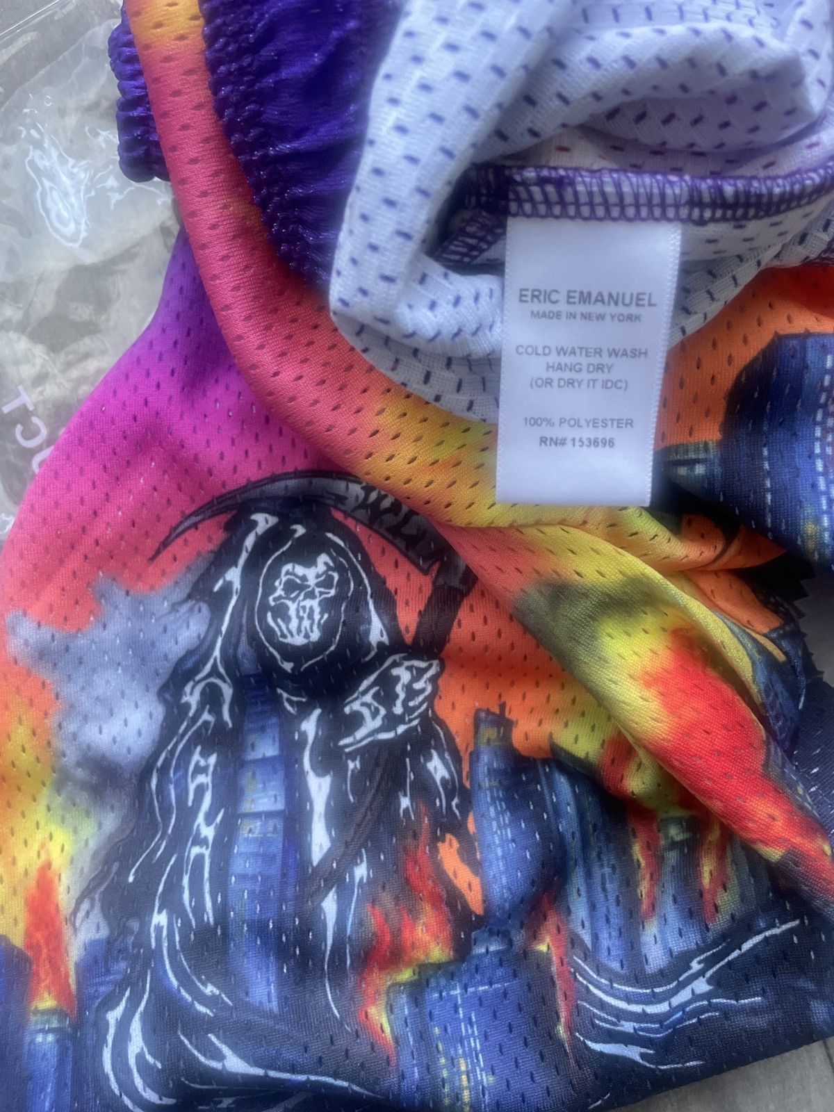 Eric Emanuel × Warren Lotas New L Lotas Eric Emanuel reaper NYC burn skyline shorts Size US 34 / EU 50 - 6 Thumbnail