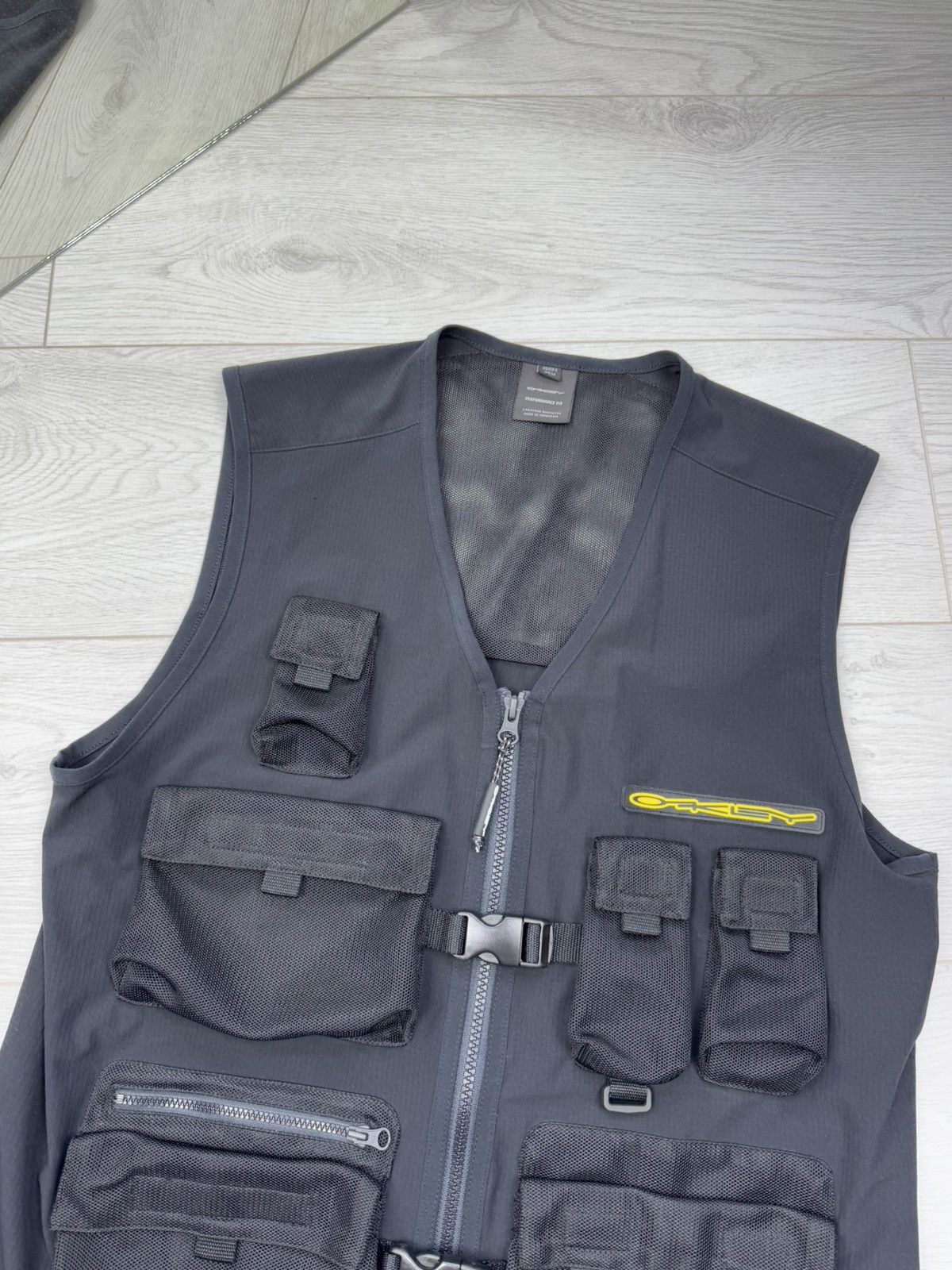 Oakley × Vintage OAKLEY Software Multi Pocket Vest Size US S / EU 44-46 / 1 - 2 Thumbnail