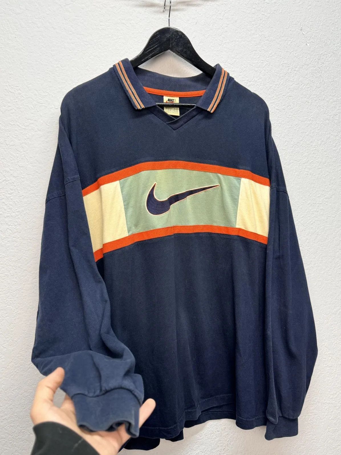 Nike Vintage Nike Streetwear Striped Rugby Sweatshirt Size US L / EU 52-54 / 3 - 2 Thumbnail