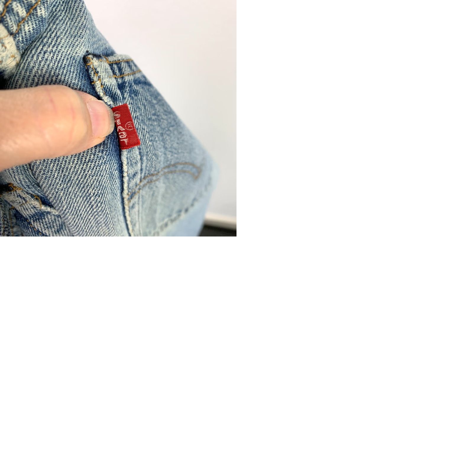 Levi's VINTAGE Levi's 501 Jeans Men Regular Fit 34x32.5 Blue Denim Cotton Button Fly 1978 Redline Selvedge USA 90s Style Size US 34 / EU 50 - 12 Thumbnail