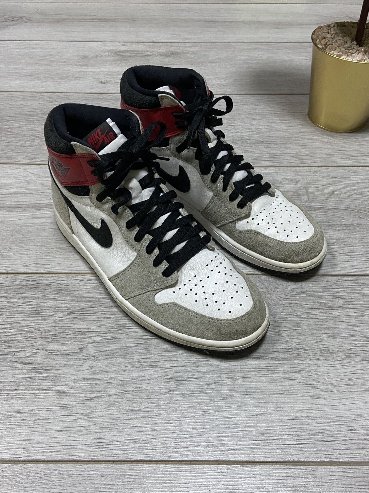 Jordan Brand Air Jordan 1 smoke grey high sneakers OG Size US 12 / EU 45 - 2 Thumbnail