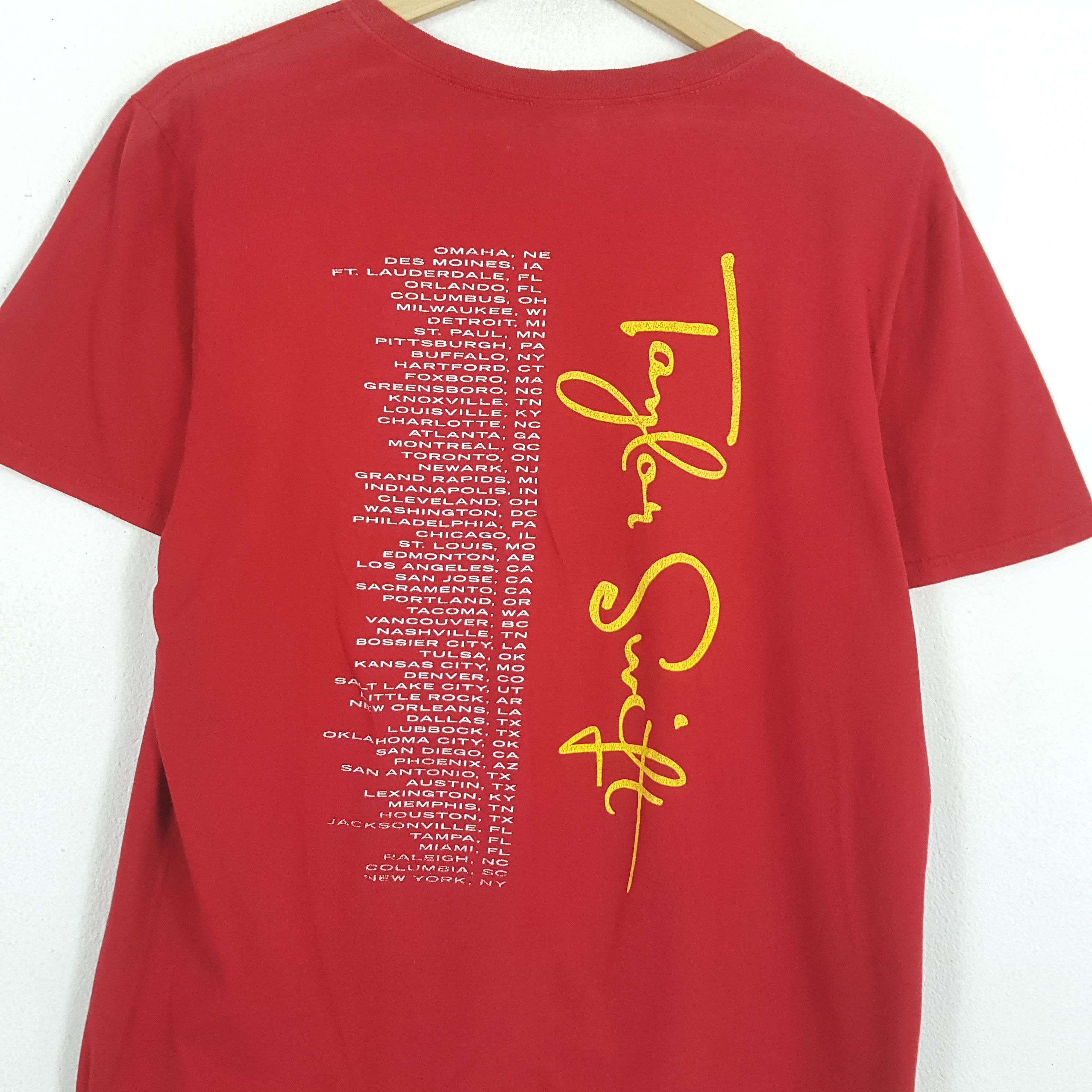 Band Tees × Vintage Vintage TAYLOR SWIFT American Singer Songwriter T-Shirts Size US M / EU 48-50 / 2 - 4 Thumbnail