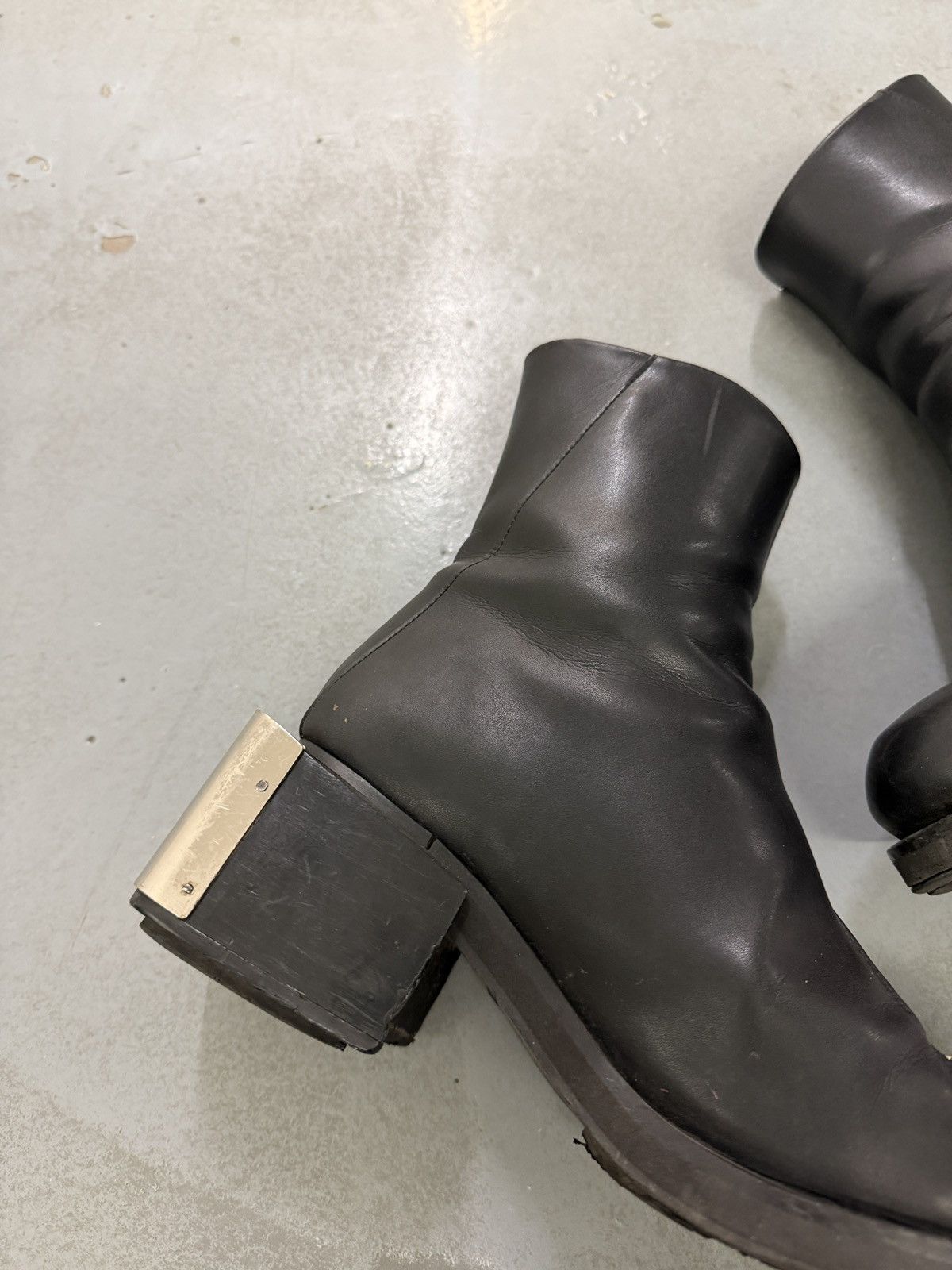 GmbH GmbH Asymmetric Zip Ankle Leather Boots Size US 7 / EU 40 - 9 Thumbnail