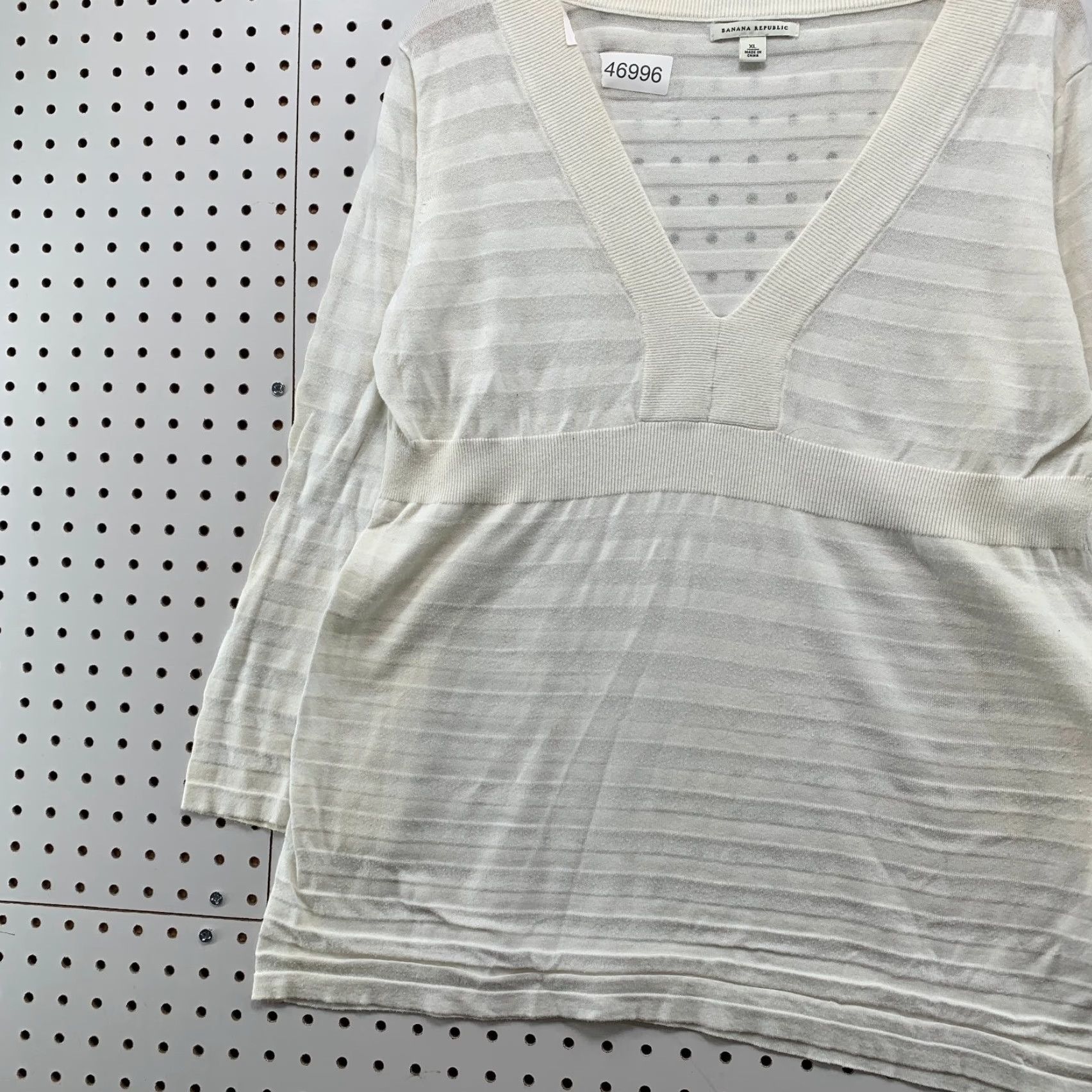 Banana Republic VINTAGE Banana Republic Doll Top Womens XL White Sheer Striped V-Neck Blouse Size XL / US 12-14 / IT 48-50 - 6 Thumbnail