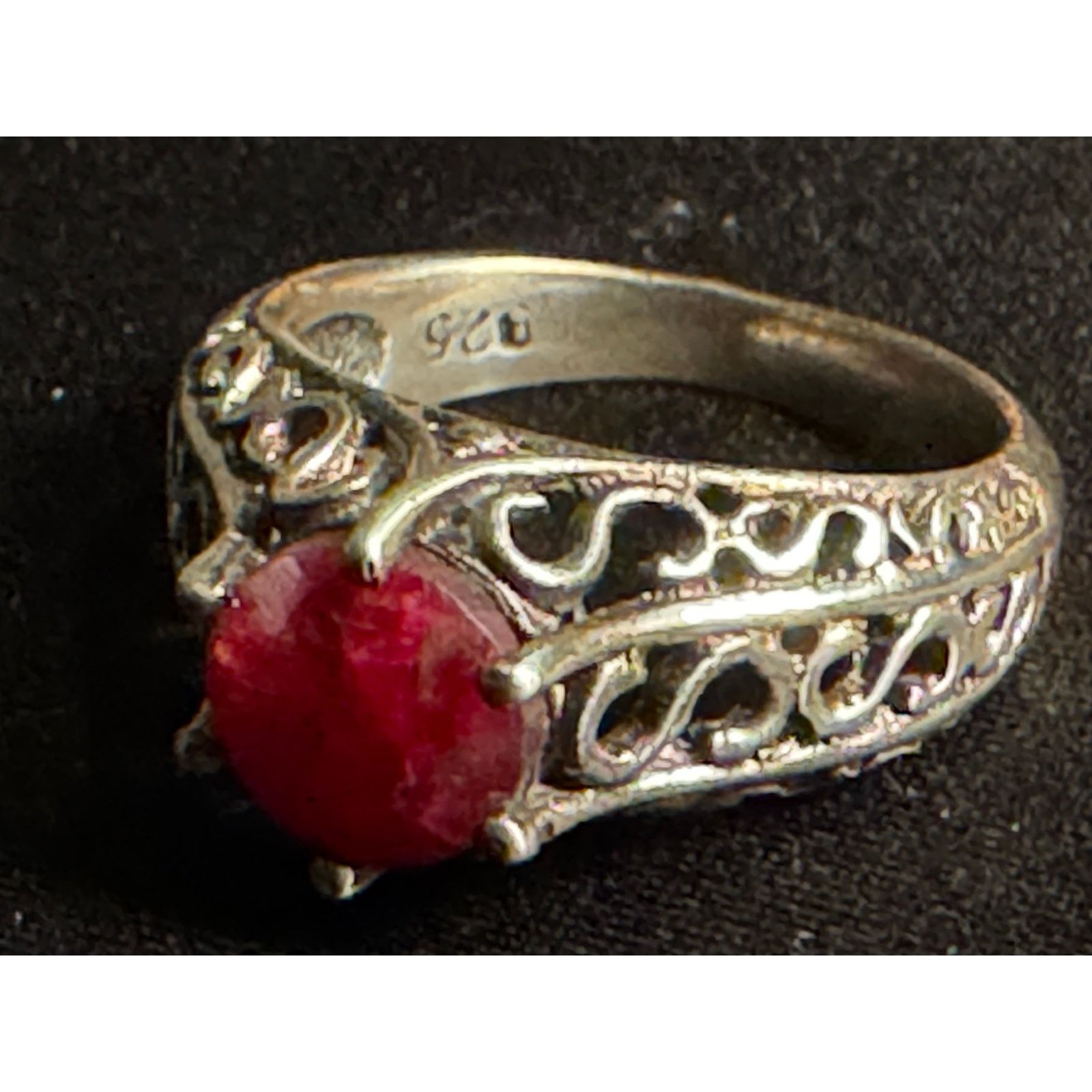 Other Vintage 925 Sterling Lab Created Ruby Ring Size 8 Size ONE SIZE - 1 Thumbnail