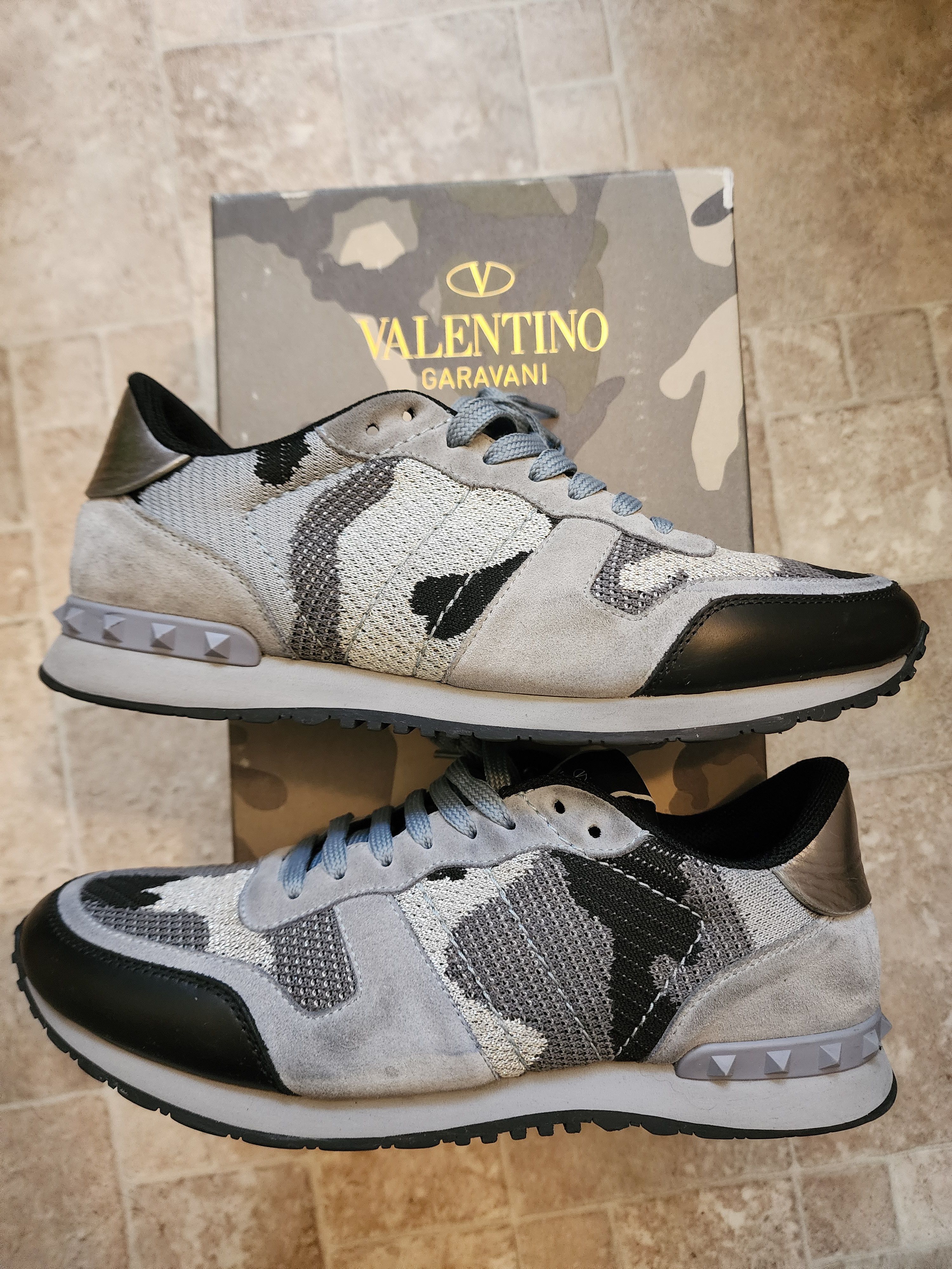 Valentino VALENTINO ROCKRUNNER SNEAKERS SIZE 42 Size US 9 / EU 42 - 3 Thumbnail