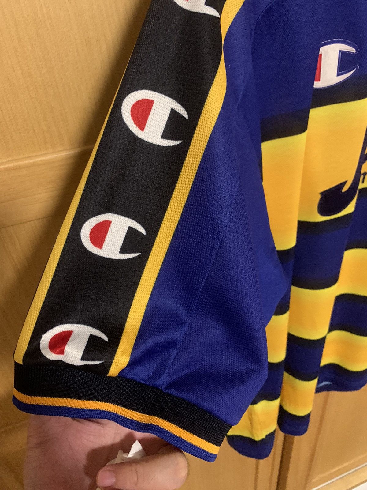 Champion × Vintage Vintage ParmaAC 2001/2002 Homekit Nakata Joy Parmalat Size US XL / EU 56 / 4 - 5 Thumbnail