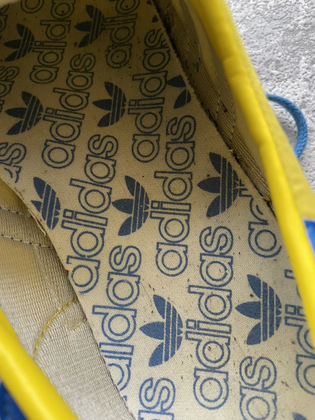 Adidas Vintage Adidas Deadstock SL72 Rare Yellow 2008 Sneakers Size US 10.5 / EU 43-44 - 16 Thumbnail