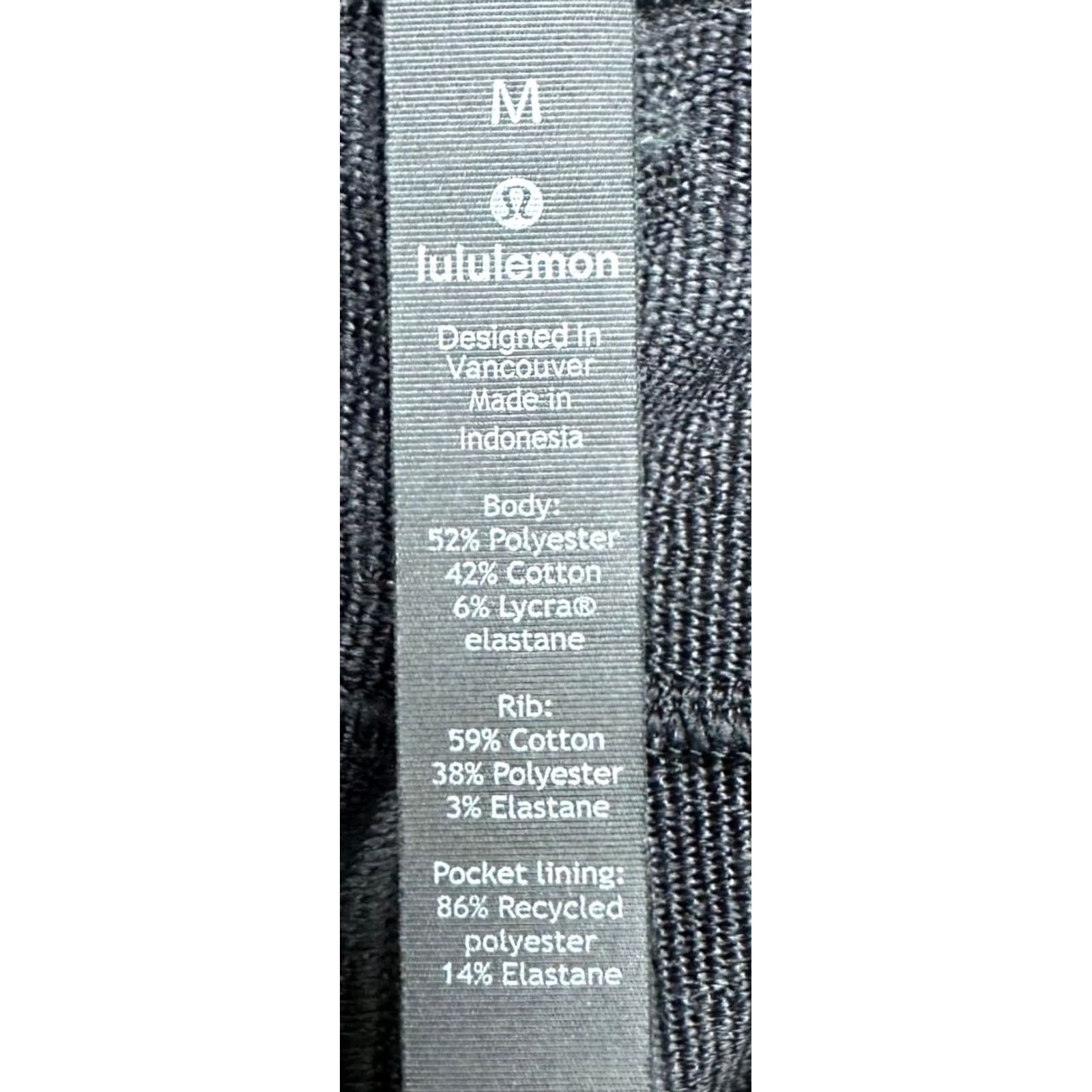 Lululemon Lululemon Mens Sweat Shorts Grey Drawstring Elastic Waist 28 Inseam 9.5 Cotton Polyester Spandex Activewear Shorts Mens Regular Fit Size US 31 - 3 Thumbnail