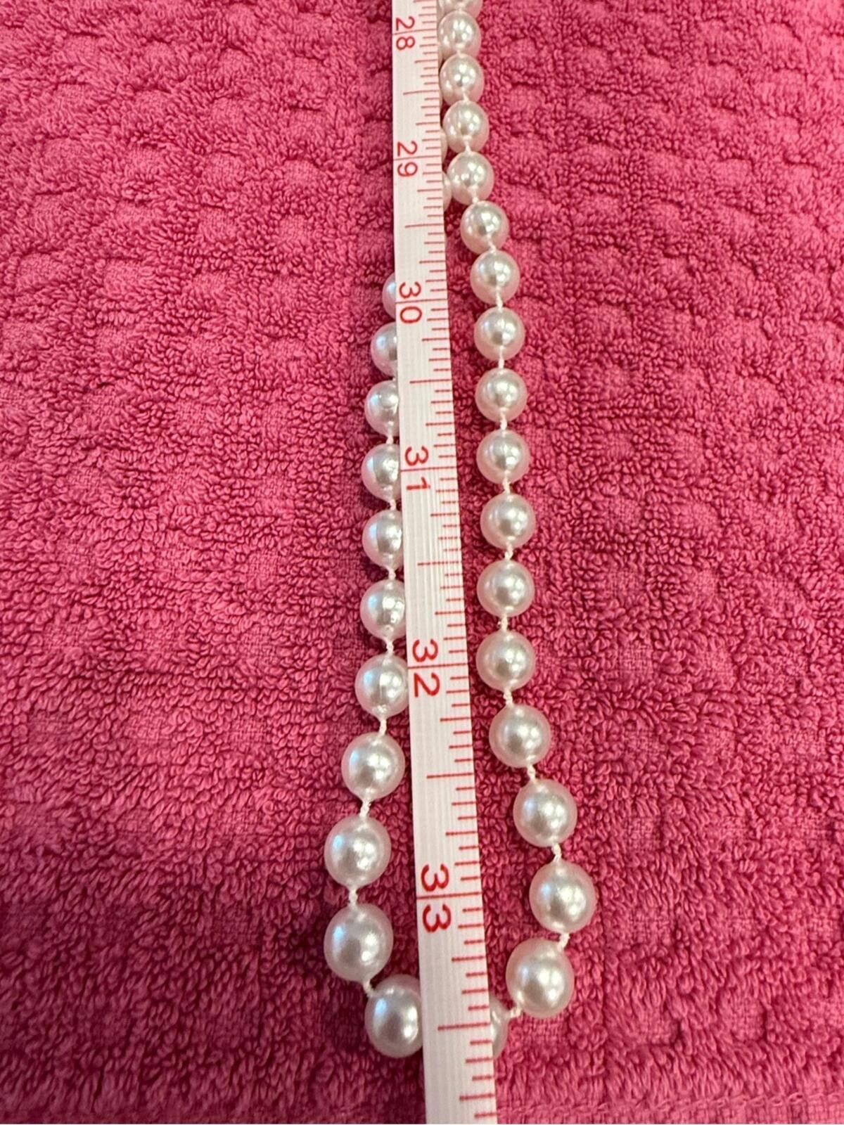 Other White pearlescent & red bead necklace set costume jewelry Size ONE SIZE - 7 Thumbnail