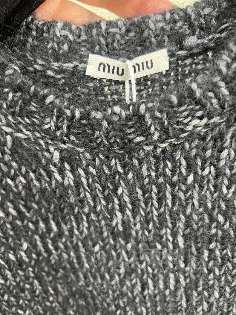 Miu Miu Miu Miu 40 Ultrashort knitted sweater Size M / US 6-8 / IT 42-44 - 3 Thumbnail