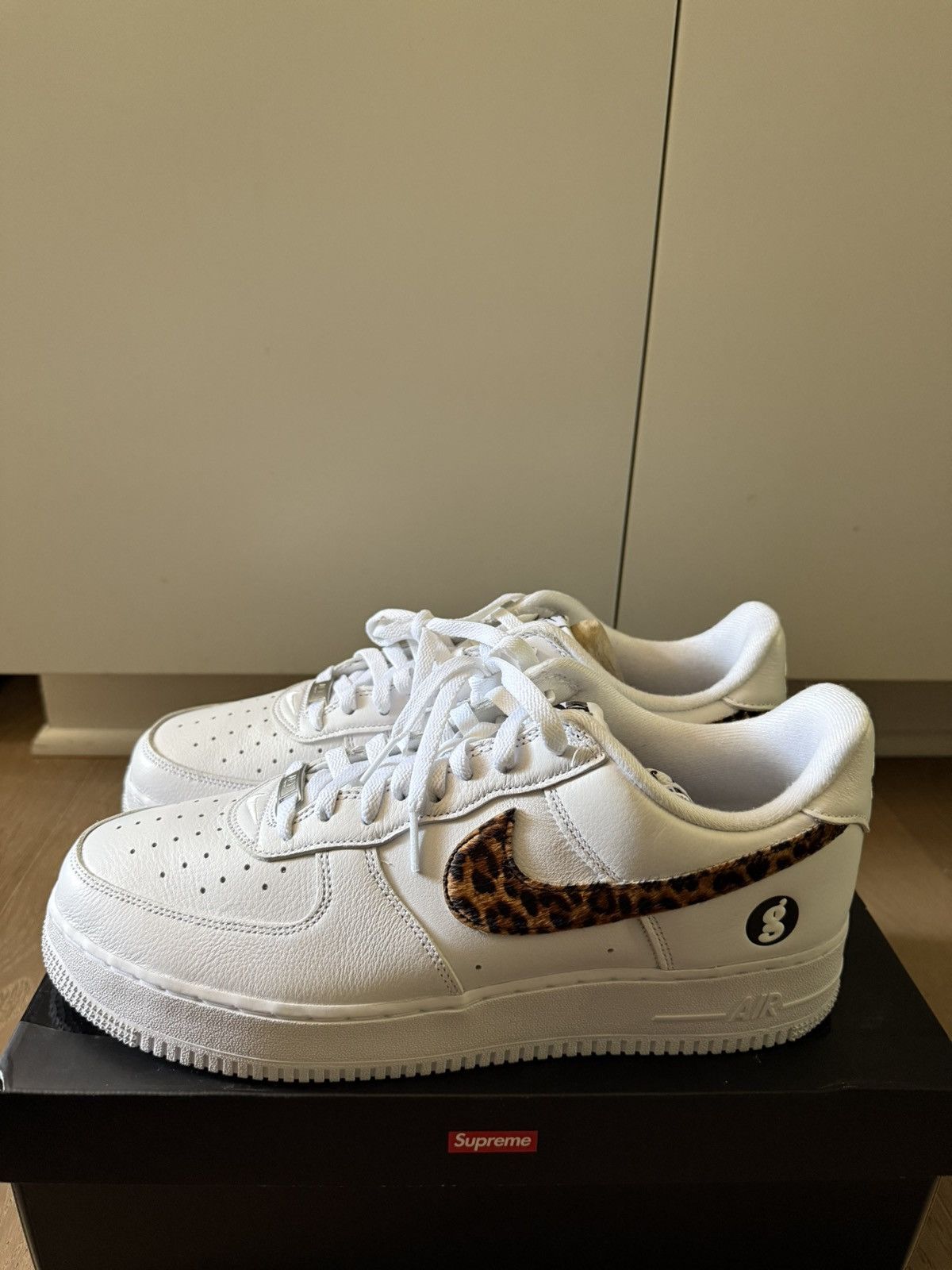Nike × Supreme Nike Supreme x GOODENOUGH x Air Force 1 White Cheetah Print Size US 12 / EU 45 - 3 Thumbnail