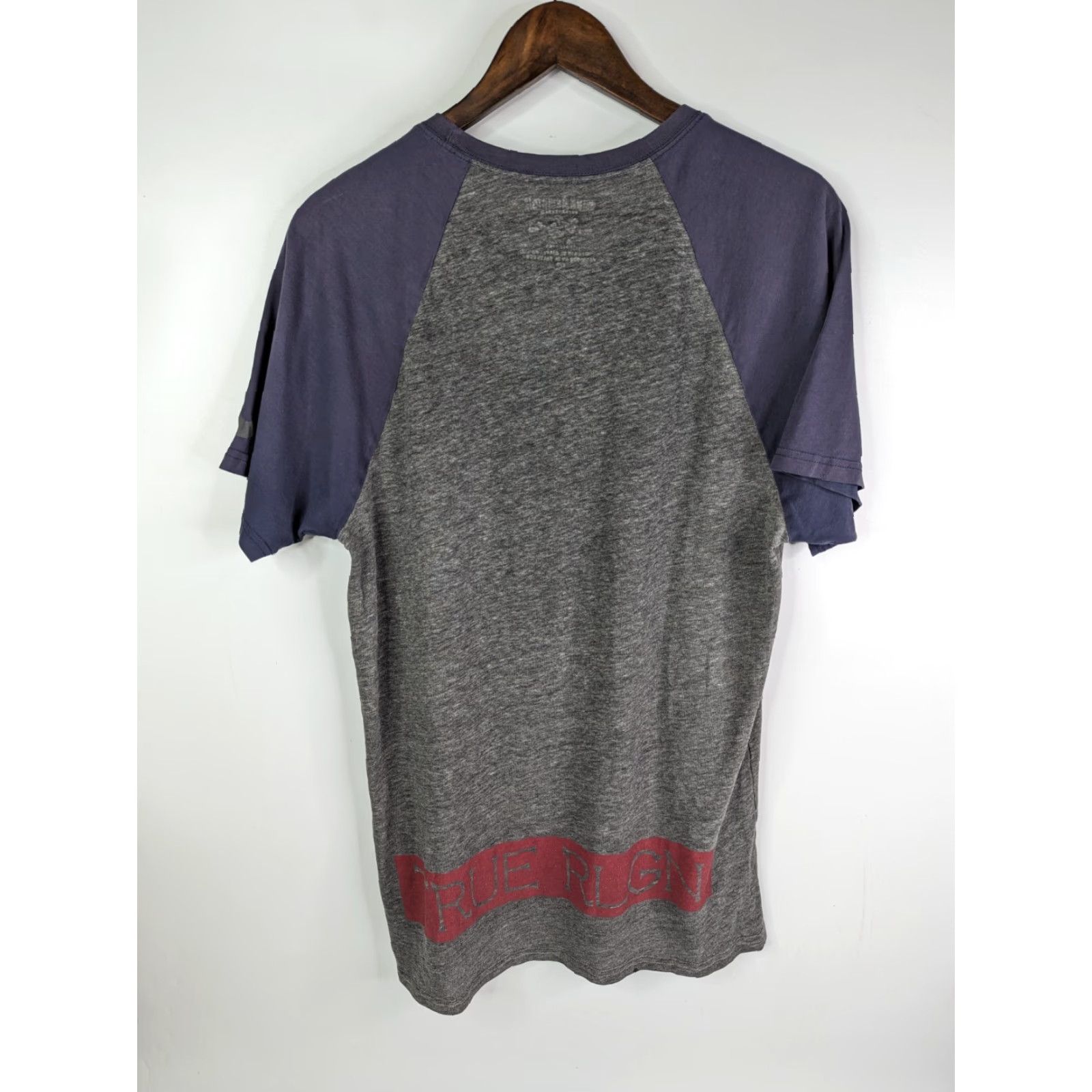 True Religion True Religion T-Shirt Crew Neck Raglan Buddha Gray Blue Mens Large Size L Short Sleeve Cotton Knit Logo All Seasons Vintage No Size US L / EU 52-54 / 3 - 5 Thumbnail