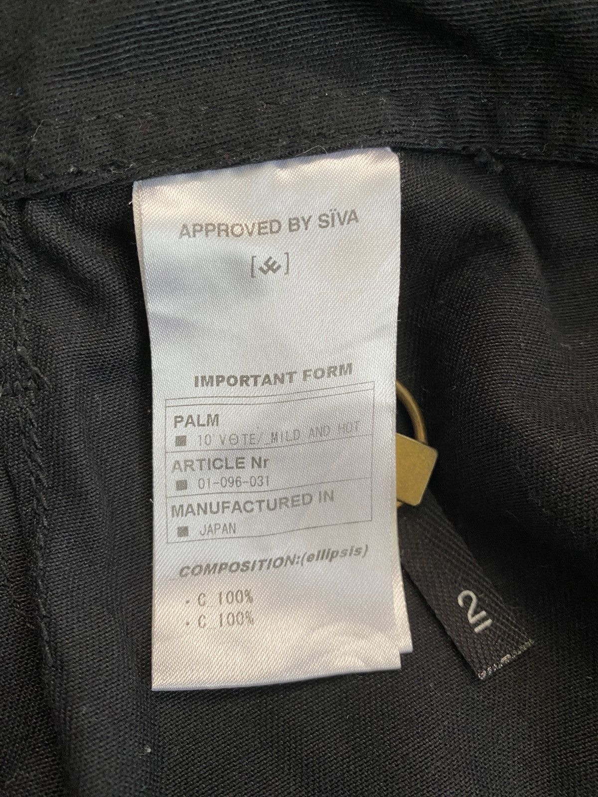 SIVA Wax Coated Oversized Shorts Size US 34 / EU 50 - 10 Thumbnail