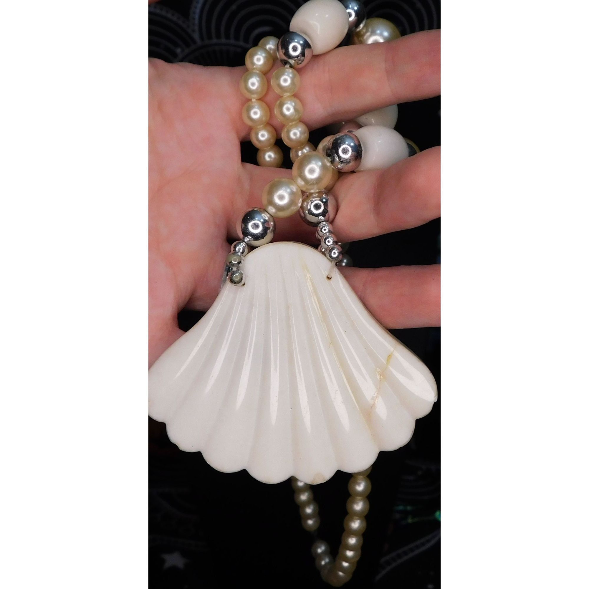 Other Mermaidcore Faux Pearl Seashell Pendant Necklace Size ONE SIZE - 3 Thumbnail