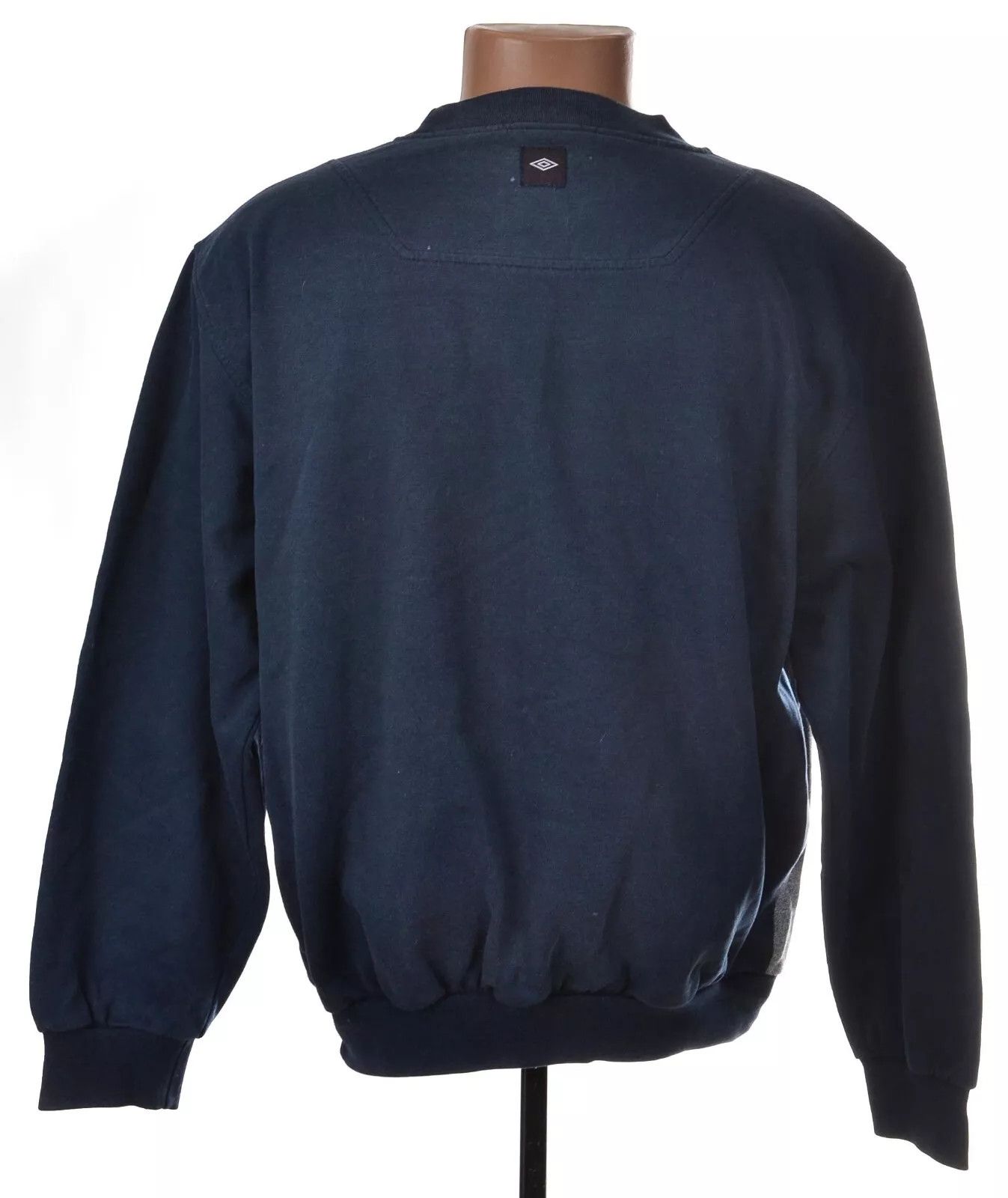 Umbro UMBRO VINTAGE 1990'S FOOTBALL SWEAT TOP JERSEY SIZE M ADULT Size US M / EU 48-50 / 2 - 2 Thumbnail