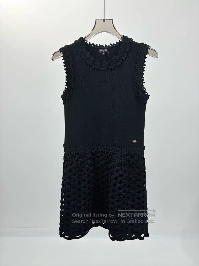 Chanel Chanel Knitted dress Size XS / US 0-2 / IT 36-38 - 1 Thumbnail