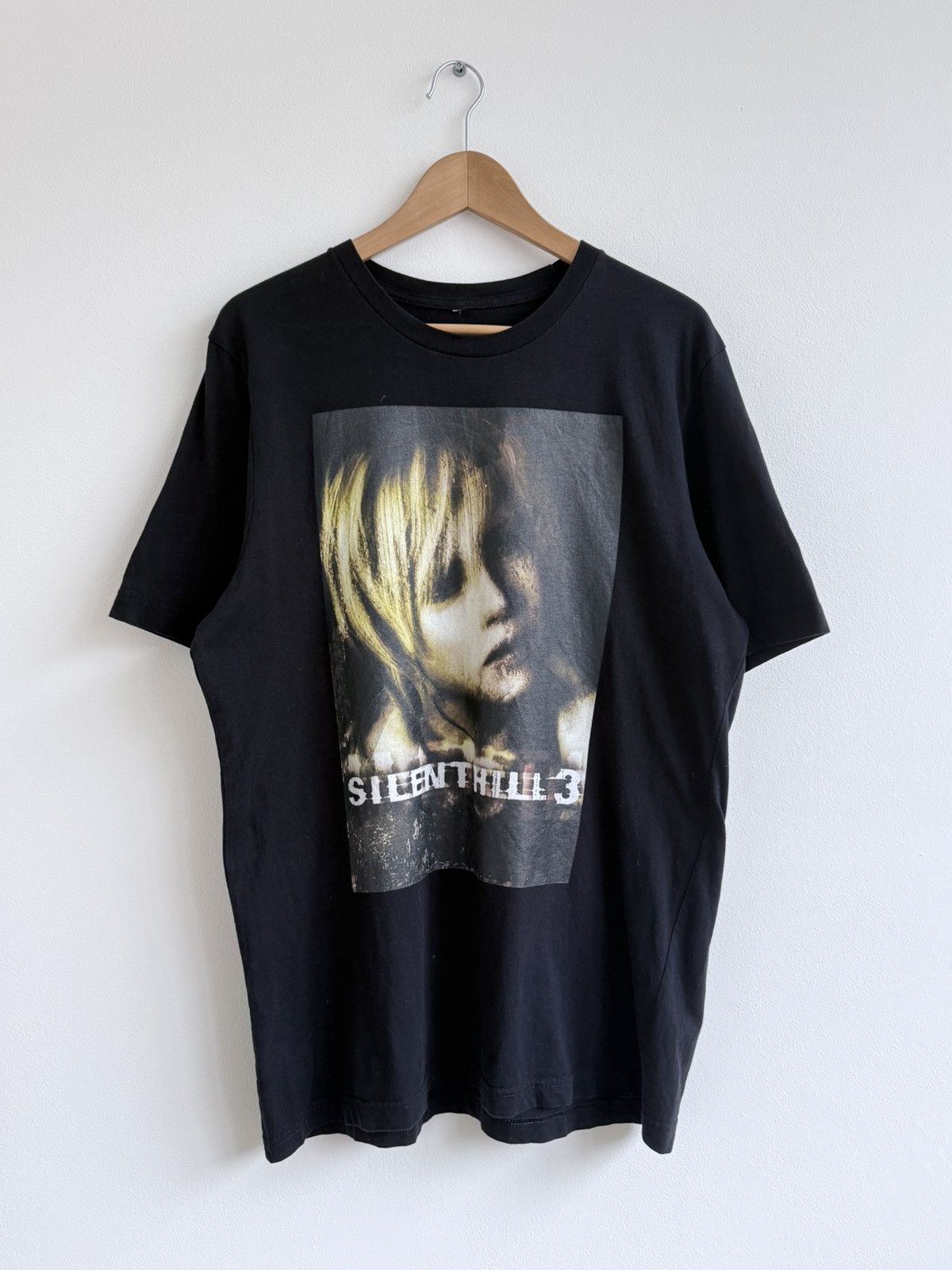 Vintage Vintage 2000s Silent Hill 3 Graphic T-Shirt Size US XL / EU 56 / 4 - 1 Thumbnail