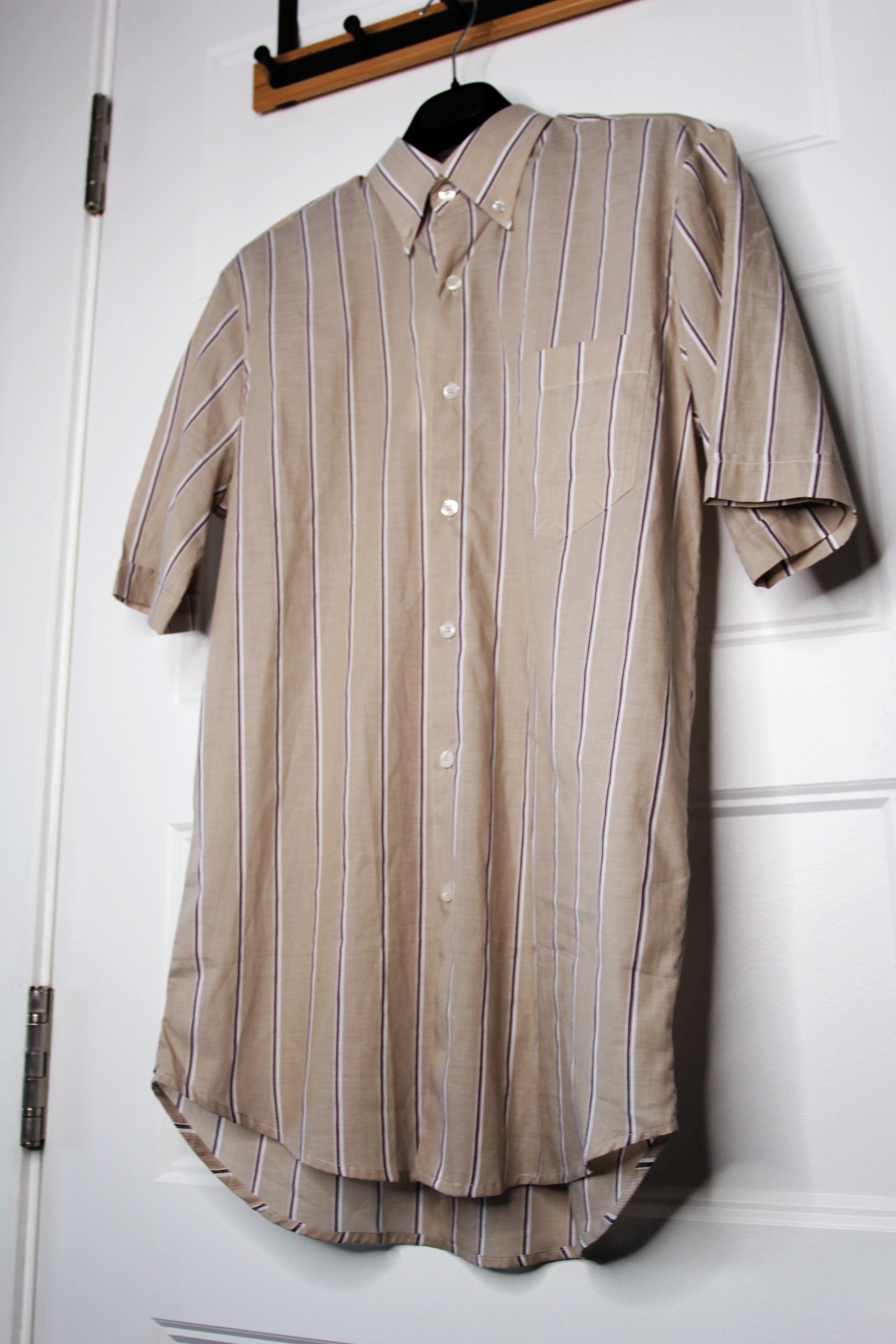 Ernest W. Baker BNWT SS23 ERNEST W. BAKER SHORT SLEEVE SHIRT 46 Size US S / EU 44-46 / 1 - 5 Thumbnail