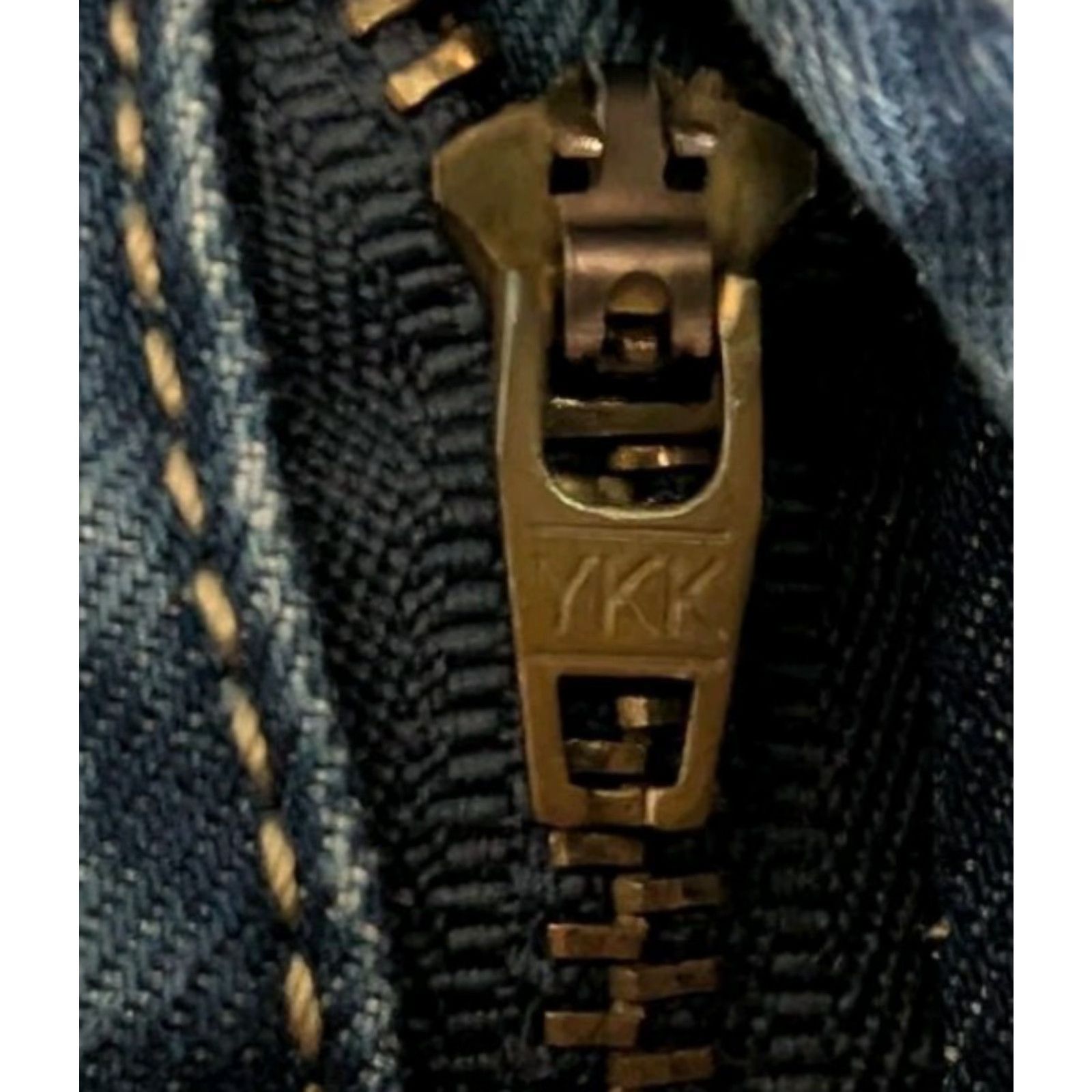 Diesel VINTAGE Diesel Women's Jeans 29 Italy Distressed Whiskered Faded 5-Pocket Denim Blue Adjustable Logo Retro 90s City Y2K Jeans Womens Size 29" - 7 Thumbnail