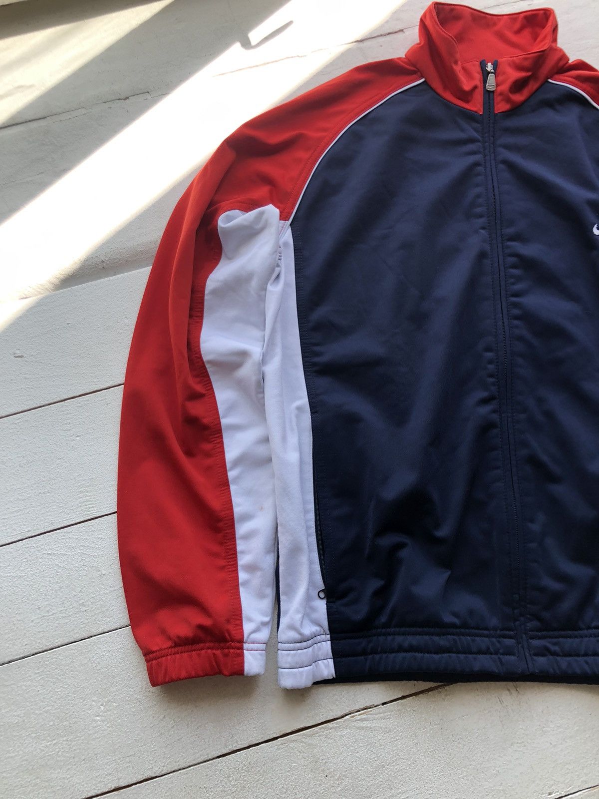 Nike Very Vintage Nike Full Zip Hoodie Y2K Small Swoosh Size US L / EU 52-54 / 3 - 3 Thumbnail
