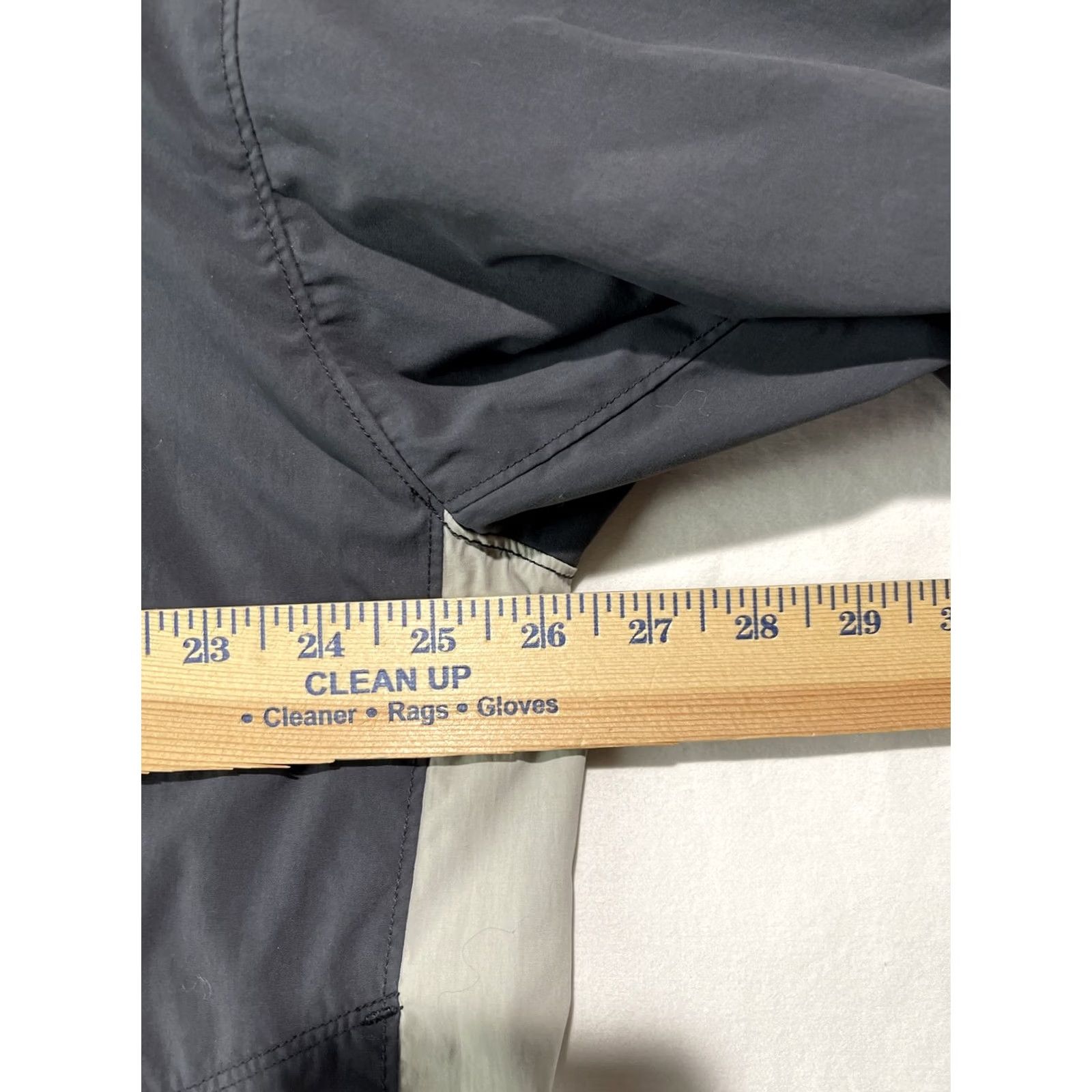 Nike Nike Zip Up Jacket Men’s XL Gray Swoosh Logo Vintage Worn Flaws Zip Zipper Pockets Athletic Casual Activewear Size US XL / EU 56 / 4 - 7 Thumbnail