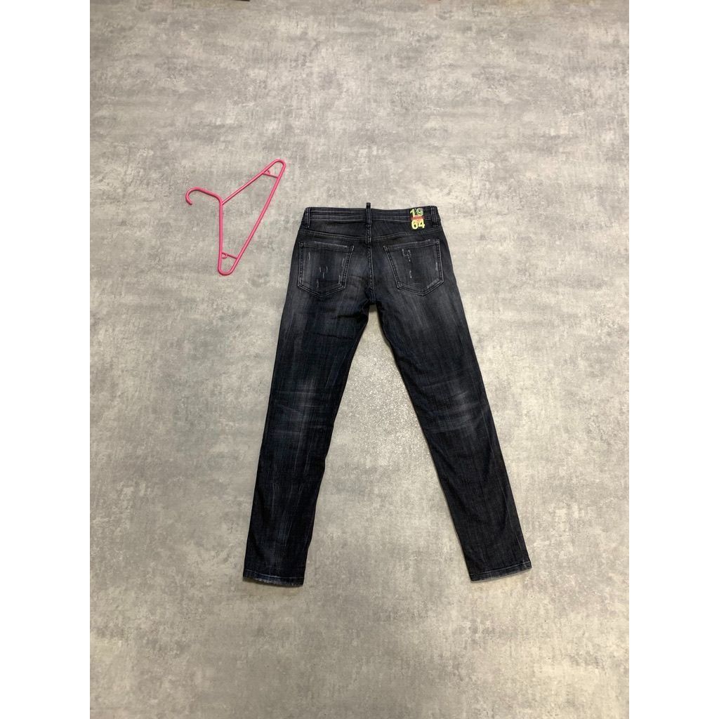 Dsquared2 Dsquared2 mens jeans size 42 Size US 26 / EU 42 - 1 Thumbnail
