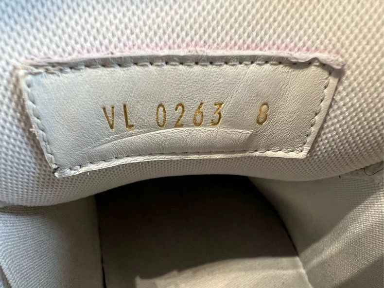 Louis Vuitton Louis Vuitton TRAINER Little Fat Ding Board Shoes Size US 8 / EU 41 - 7 Thumbnail