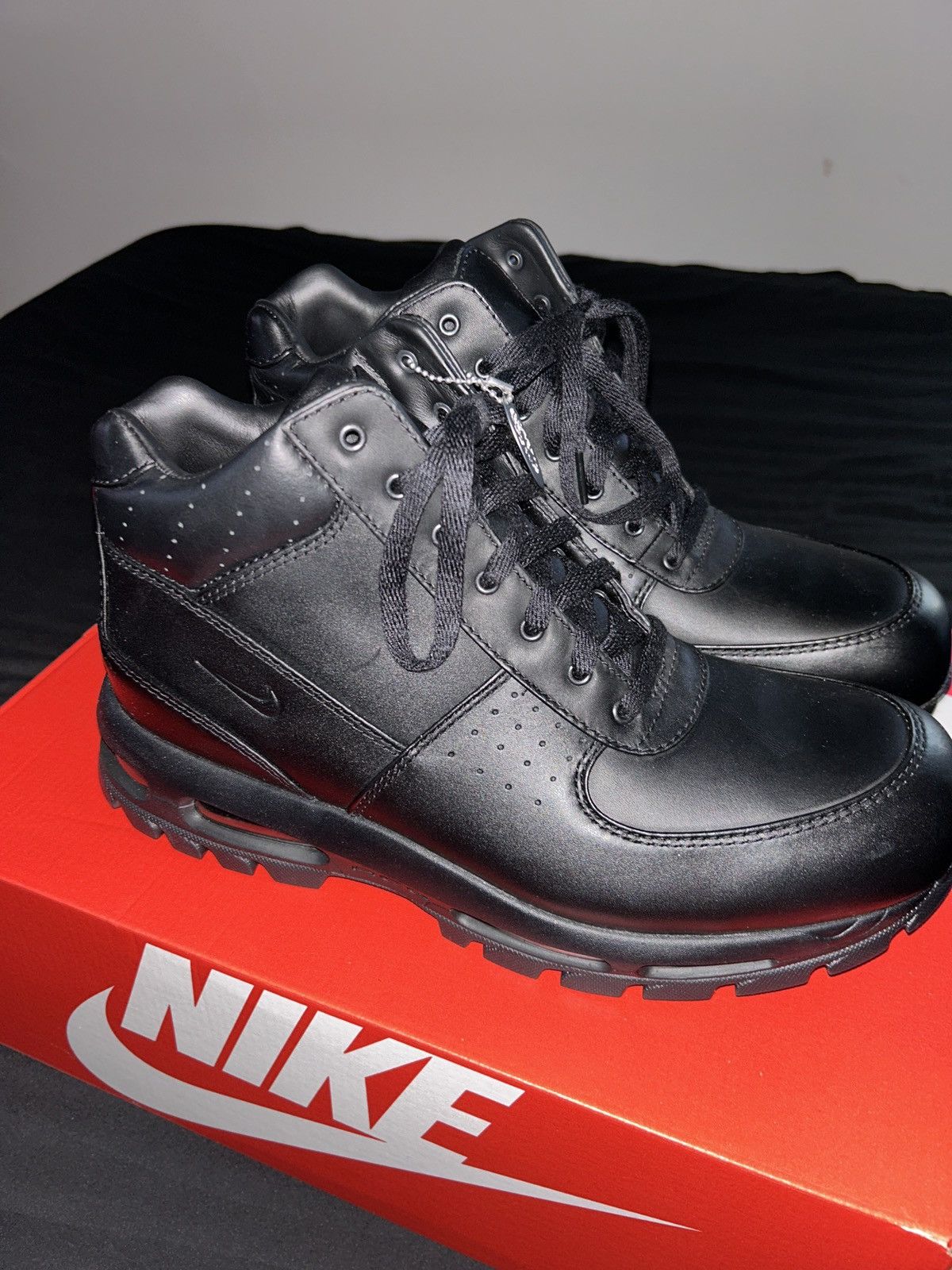 Nike Nike ACG Boots Black Size US 12 / EU 45 - 3 Thumbnail