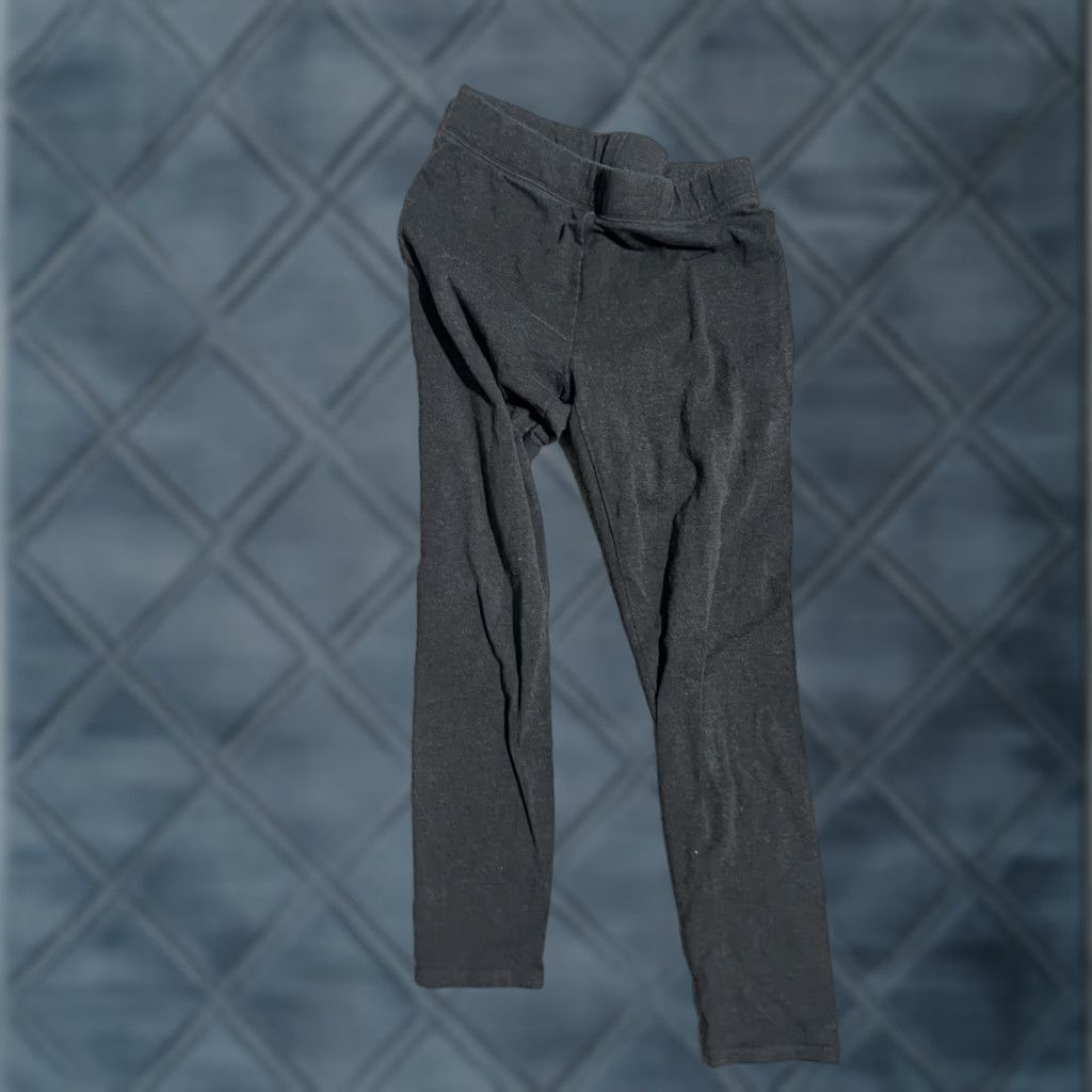 American Eagle Outfitters American Eagle Outfitters Leggings Size Medium Short Hi rise Gray Solid Womens M Gray Ankle 90s? Size 32" / US 10 / IT 46 - 1 Thumbnail