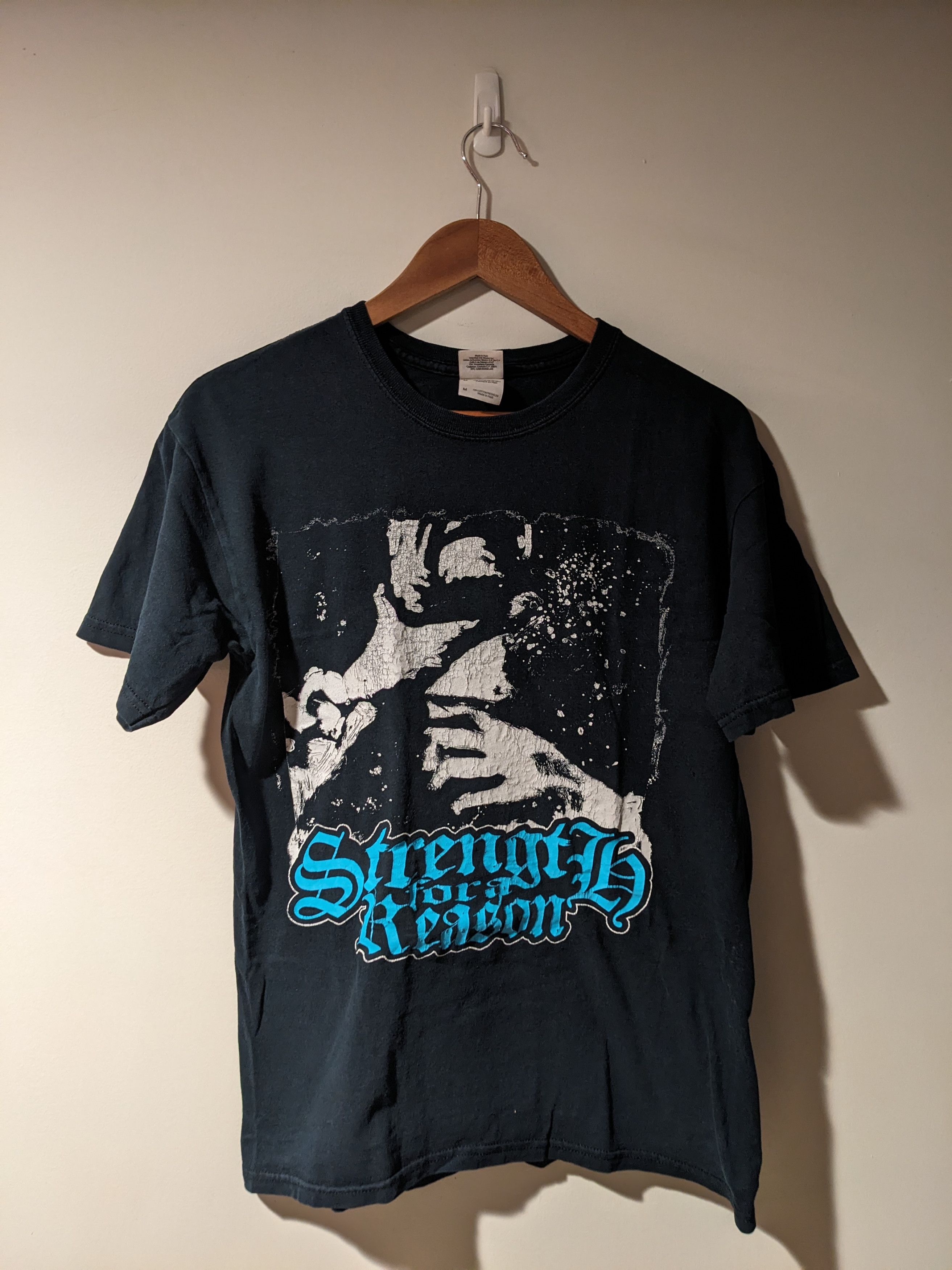 Band Tees Vintage Y2K Strength for a Reason Band Tour Music T-Shirt Size US M / EU 48-50 / 2 - 1 Thumbnail