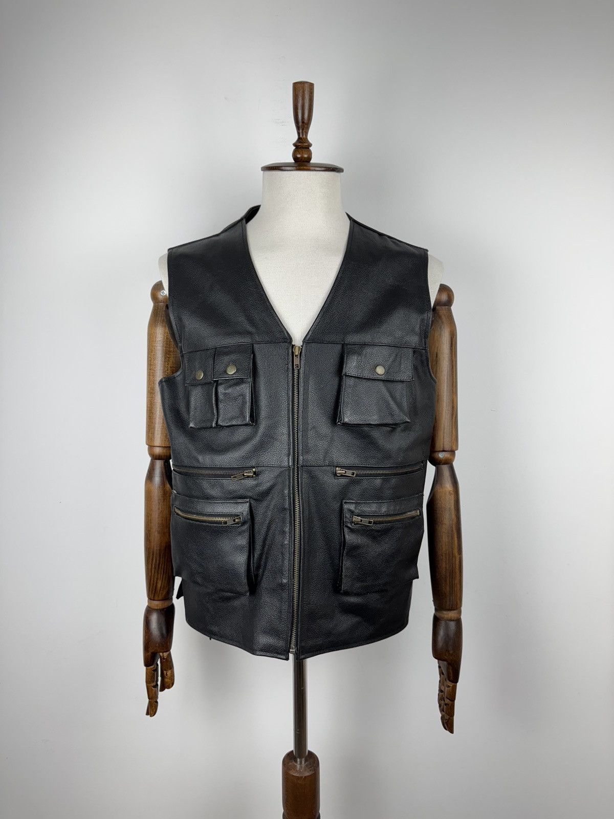 Vintage Vintage Real Leather Retro Bike Vest Jacket size L Size US XL / EU 56 / 4 - 1 Thumbnail
