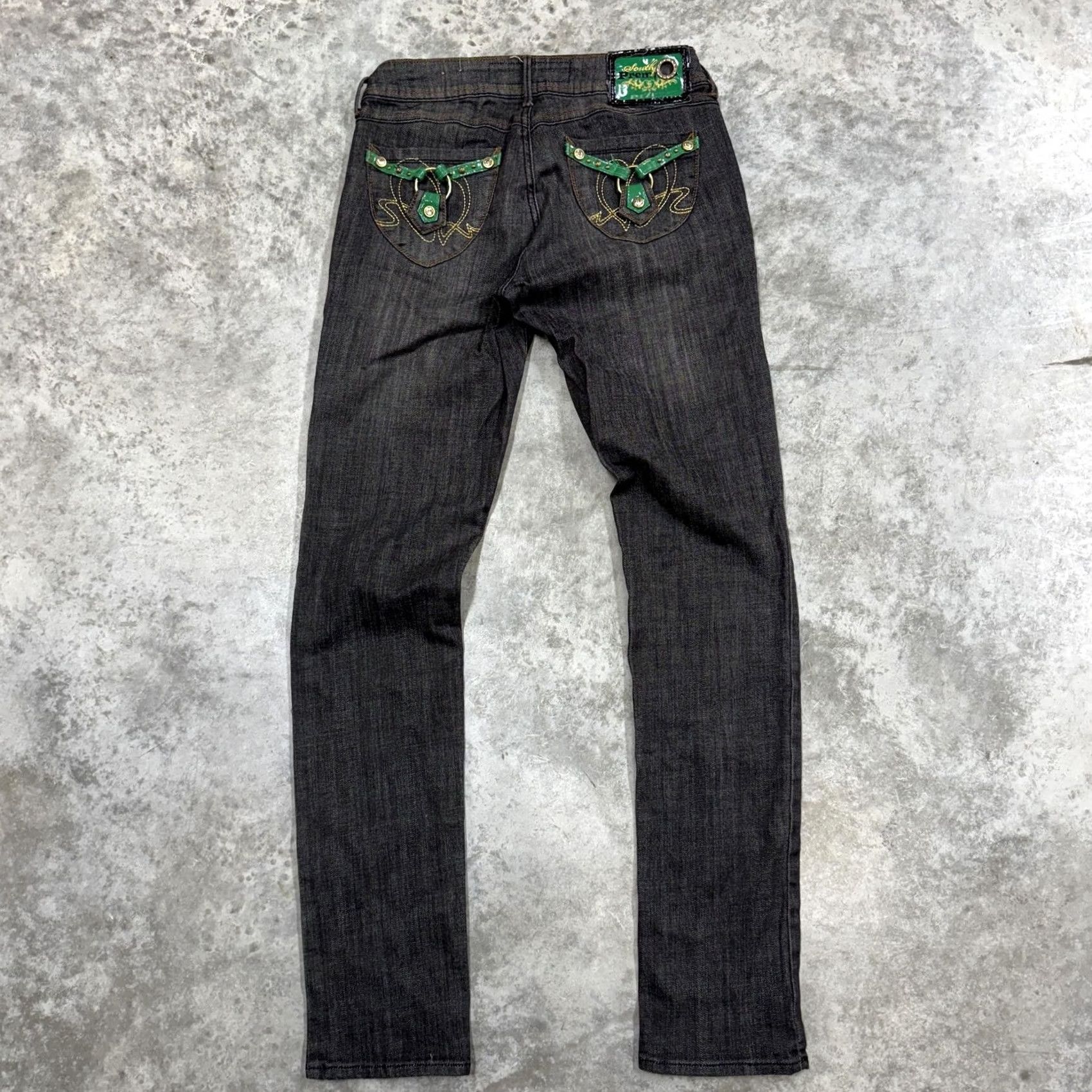 Southpole Southpole Jeans Womens 5 Dark Wash Skinny Embellished Back Pockets Denim Gray 28in Charcoal Wash Slim Vintage No? Size 27" / US 4 / IT 40 - 2 Thumbnail
