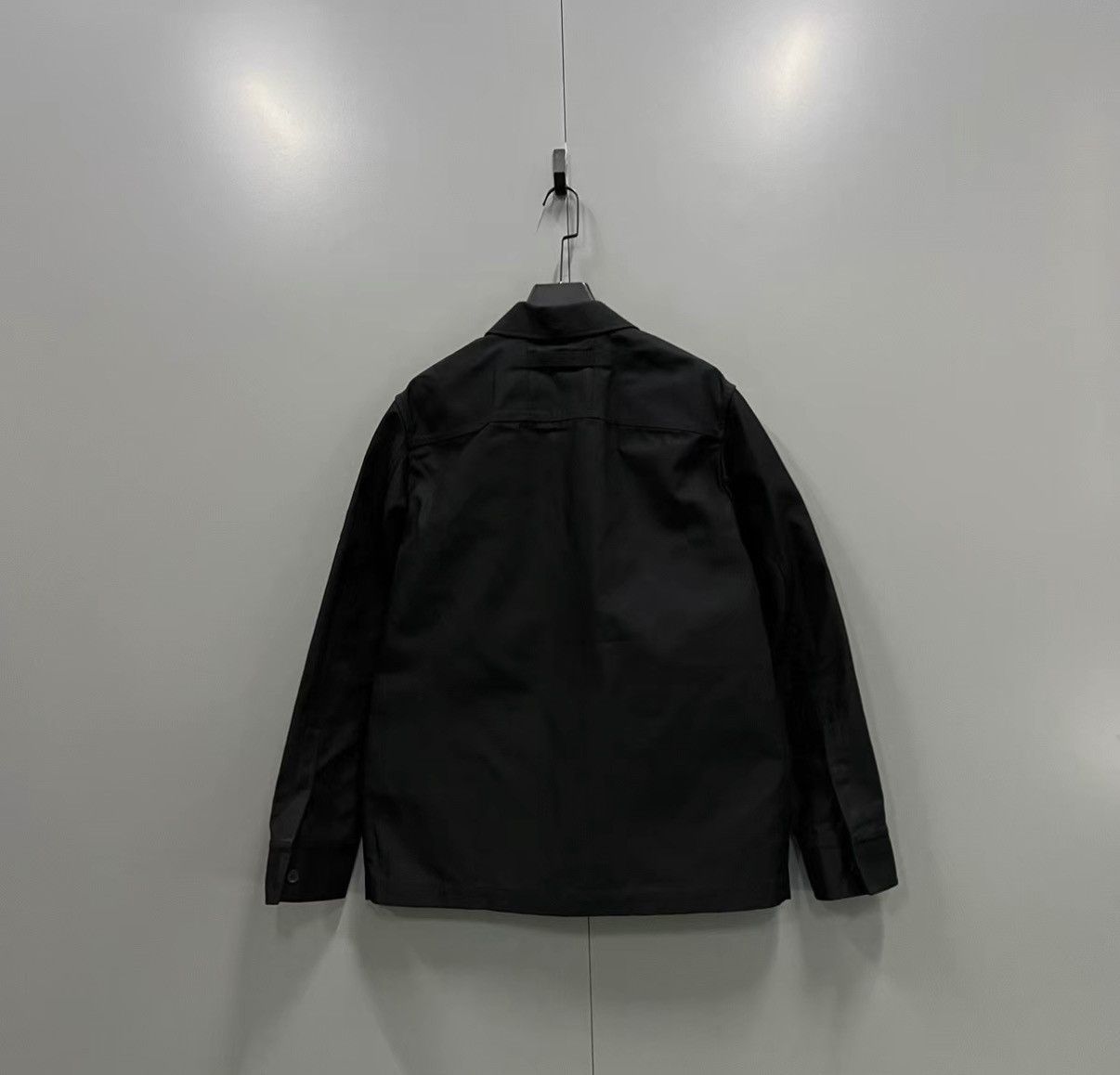 1017 ALYX 9SM 1017 ALYX 9SM Black Letter Printed Collared Jacket J41 Size US M / EU 48-50 / 2 - 2 Thumbnail