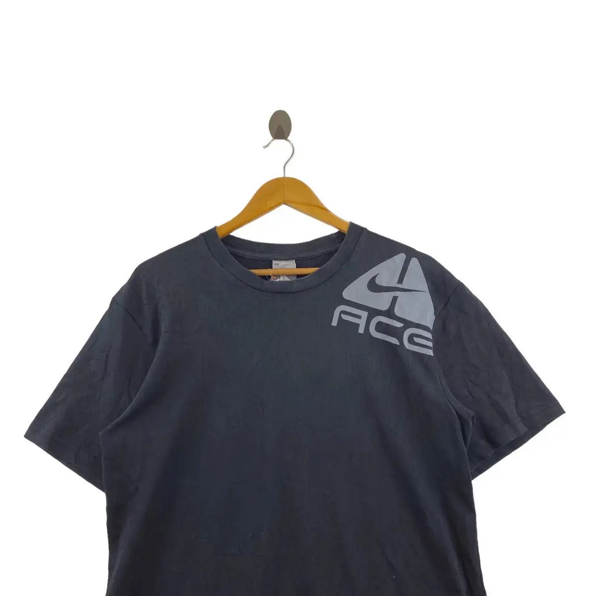 Nike Vintage NIKE ACG All Condition Gear Reflective Logo Tee Size US M / EU 48-50 / 2 - 3 Thumbnail