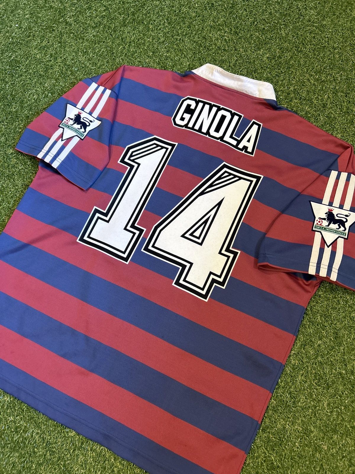Adidas × Vintage 95/96 Newcastle United Ginola Away Shirt Size US L / EU 52-54 / 3 - 3 Thumbnail