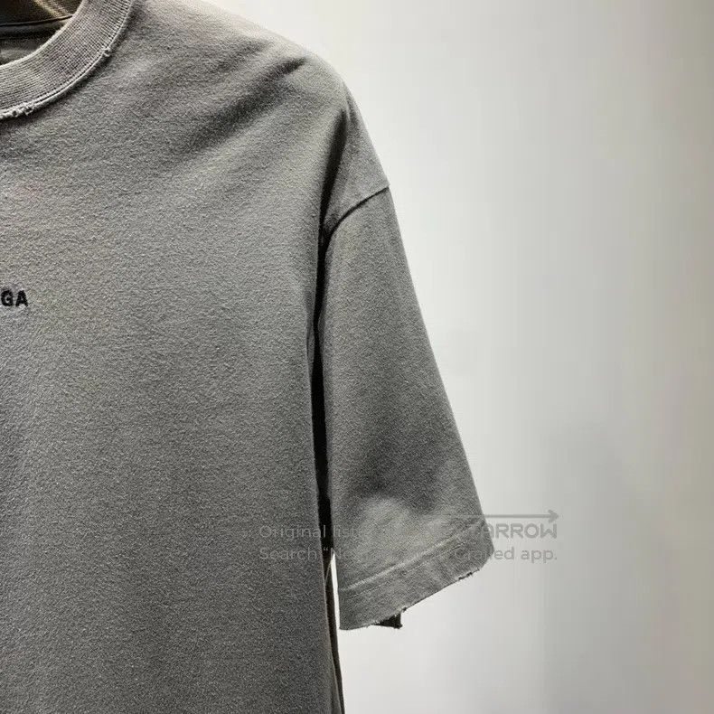 Balenciaga Balenciaga Chest Embroidered Letter Short Sleeve Size US XS / EU 42 / 0 - 4 Thumbnail