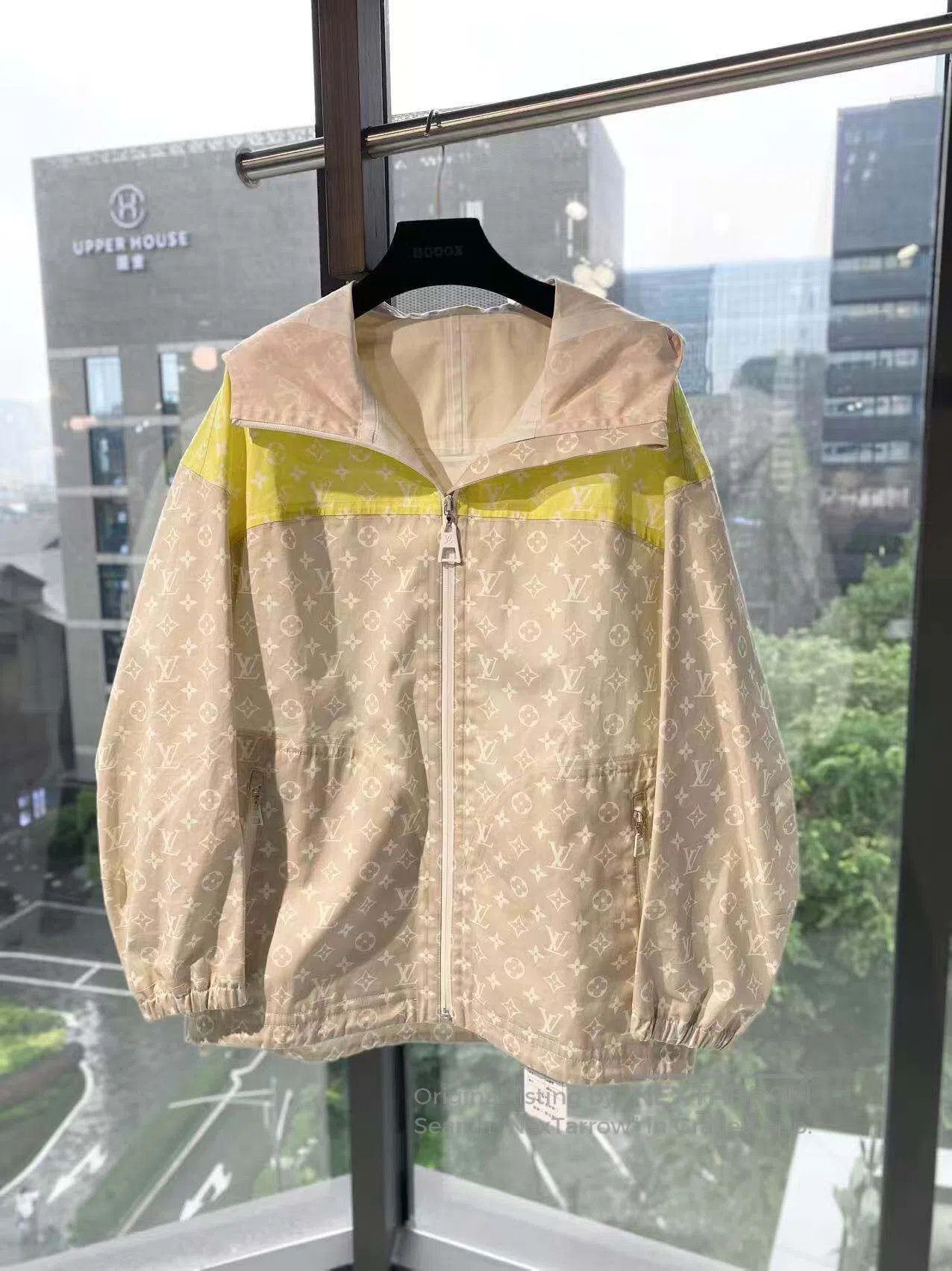 Louis Vuitton Louis Vuitton Presbyon full of printed color-blocked jacke Size XXS / US 00 / IT 34 - 2 Thumbnail