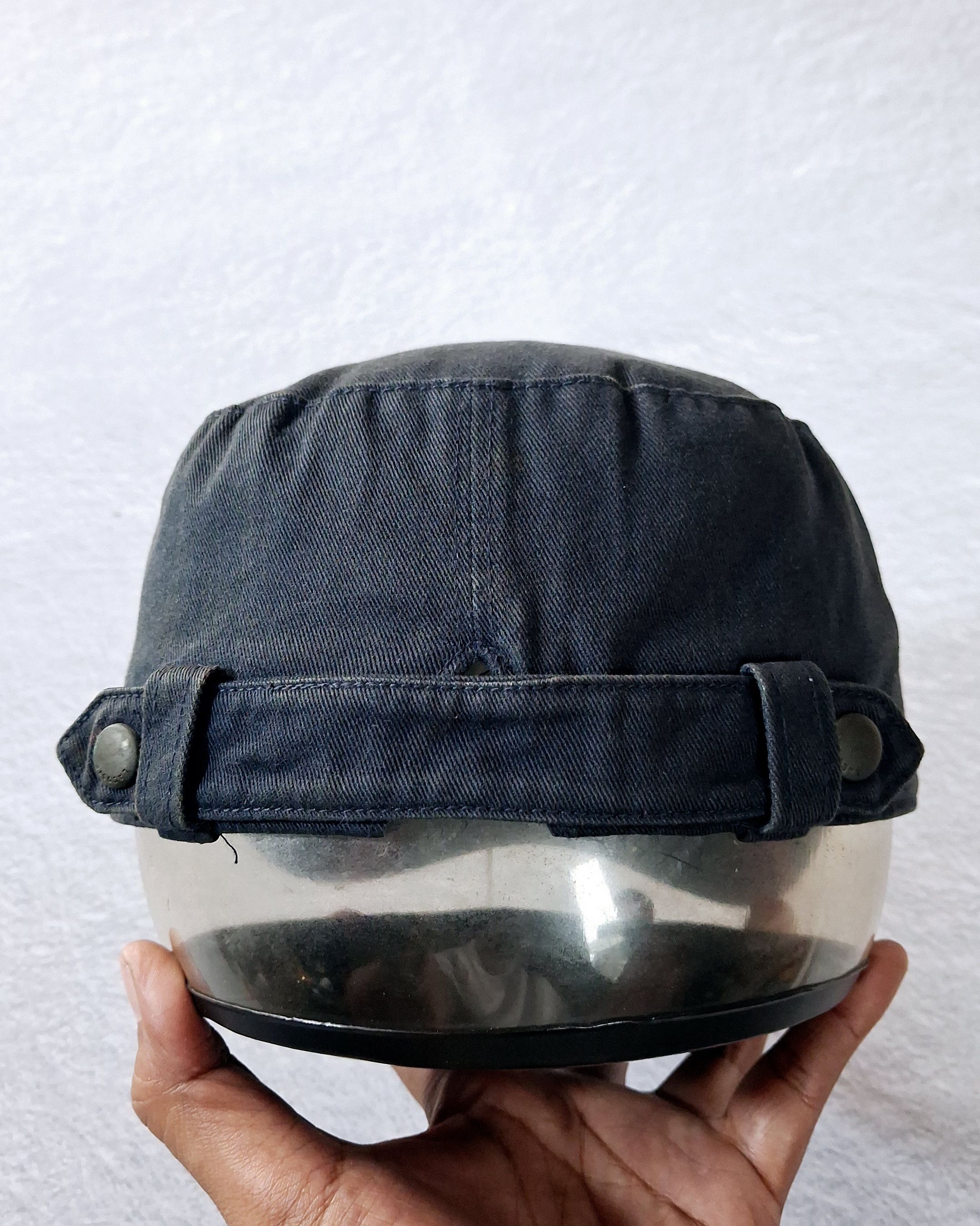 Lacoste LACOSTE COMMANDO CAP Size ONE SIZE - 7 Thumbnail